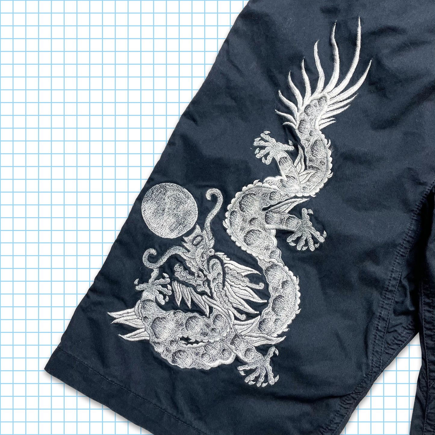 Maharishi Cyborg Dragon Embroidered Tactical Shorts - Small
