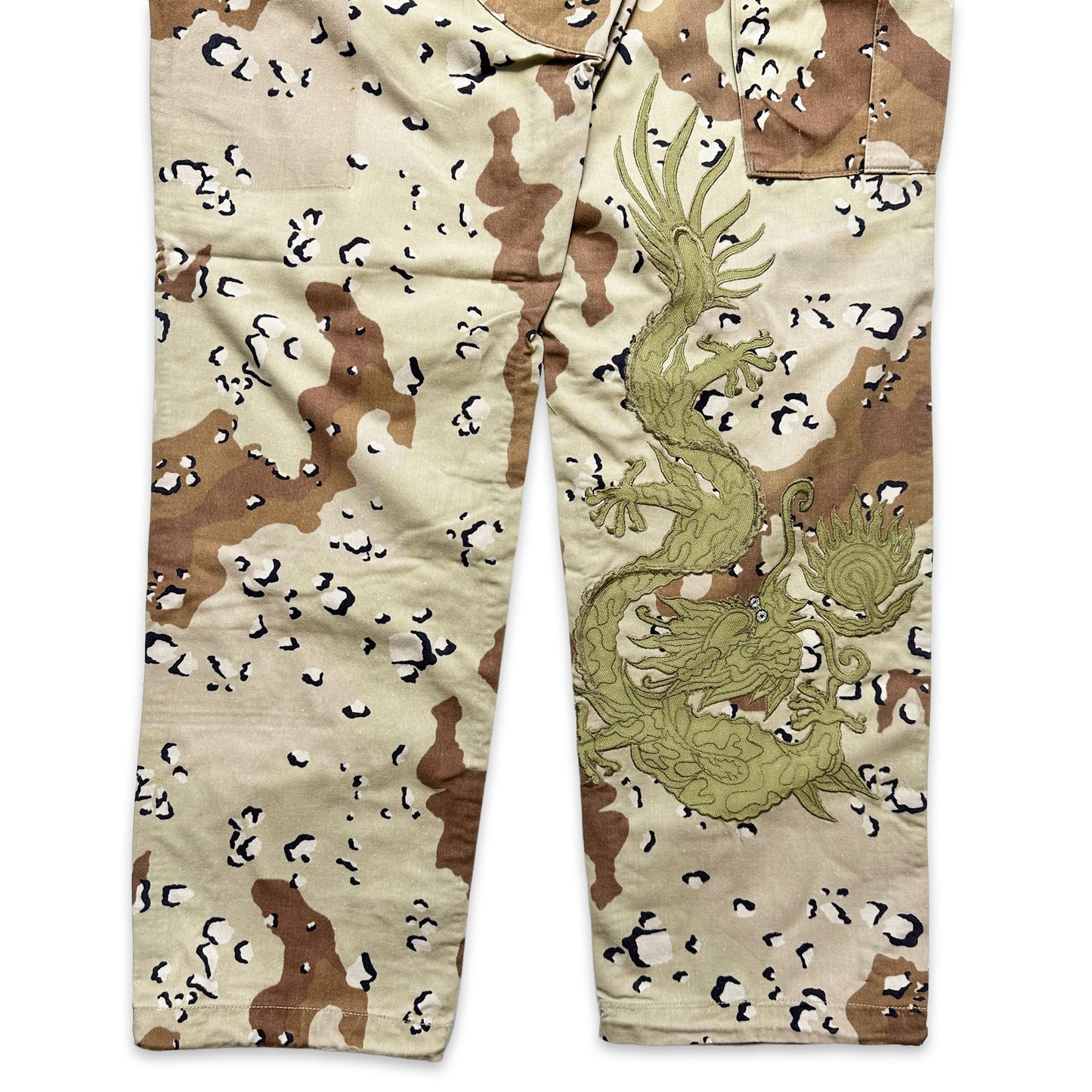 Early 2000's Maharishi Reclaimed US O81 Desert DPM Camo Embroidered Sand Dragon Snopants - Extra Small & Small