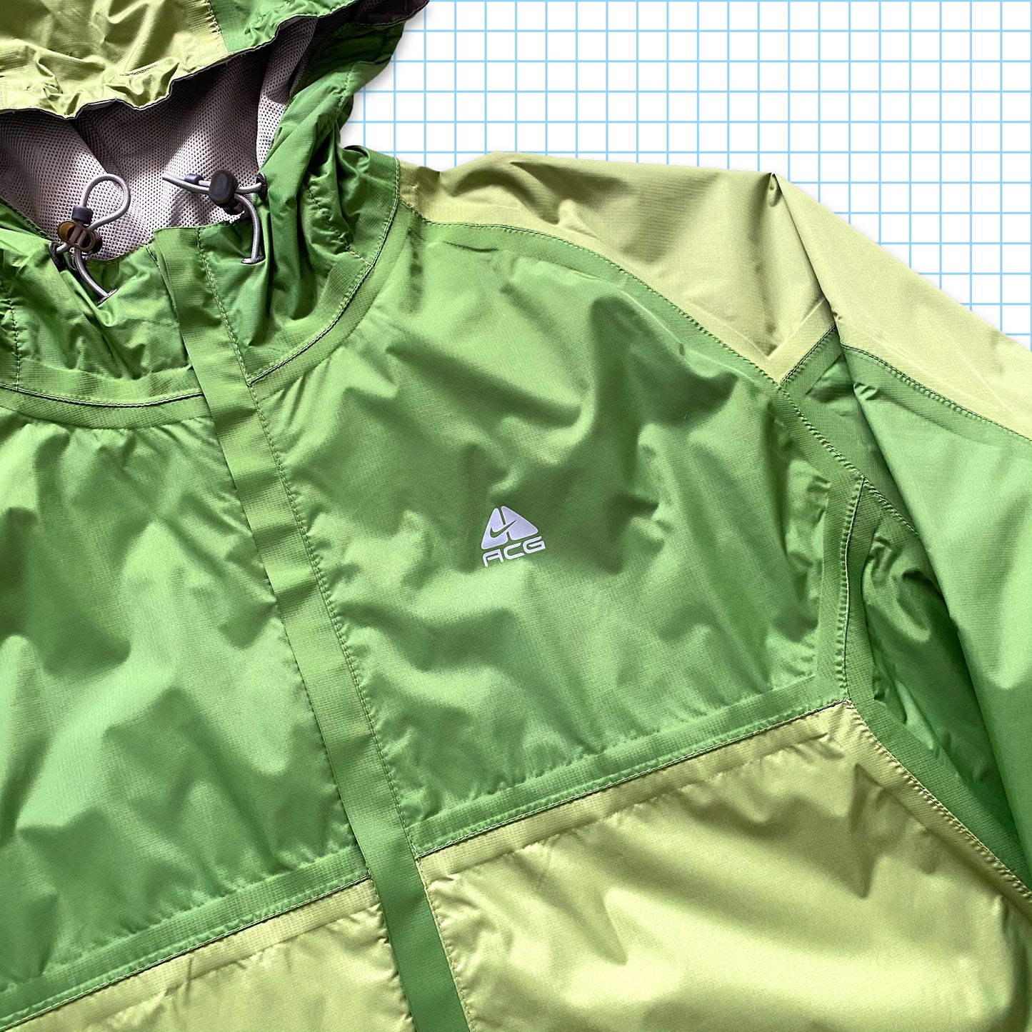 Vintage Nike ACG Earthy Green Two Tone Panelled Waterproof Shell / Large & Extra Large