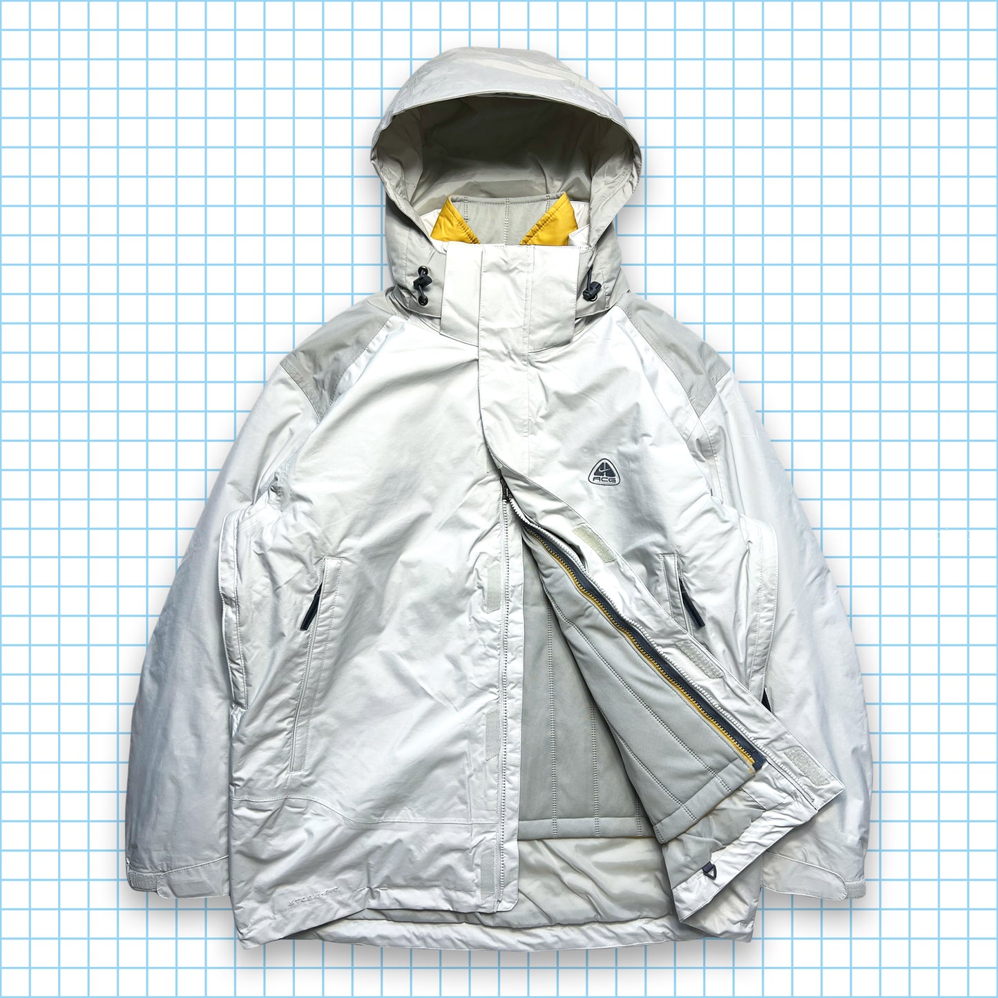 Nike ACG 5in1 Techical Padded Jacket - Extra Large