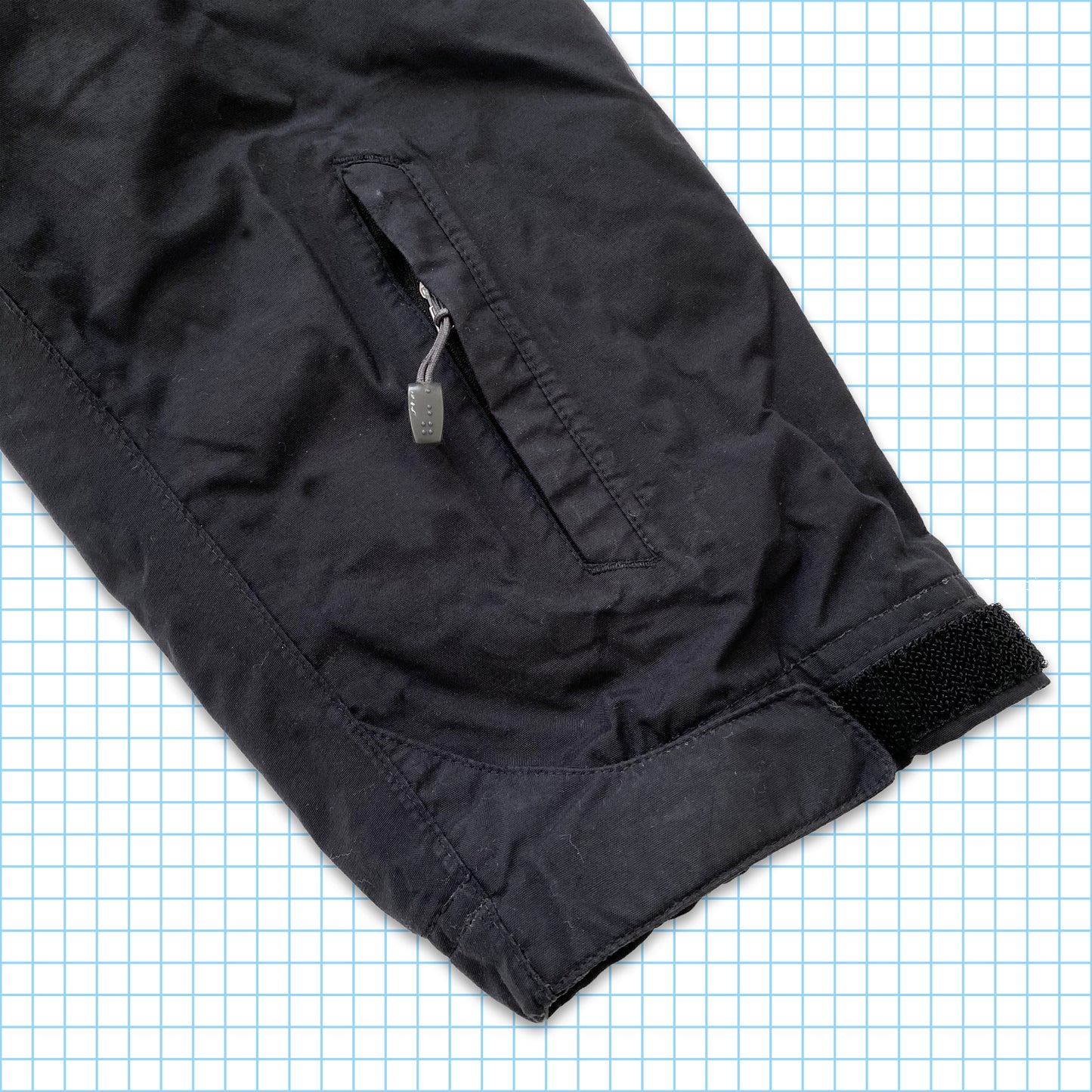 vintage Nike ACG Stealth Noir Poids Lourd Rembourré Multi Poche - Moyen / Grand