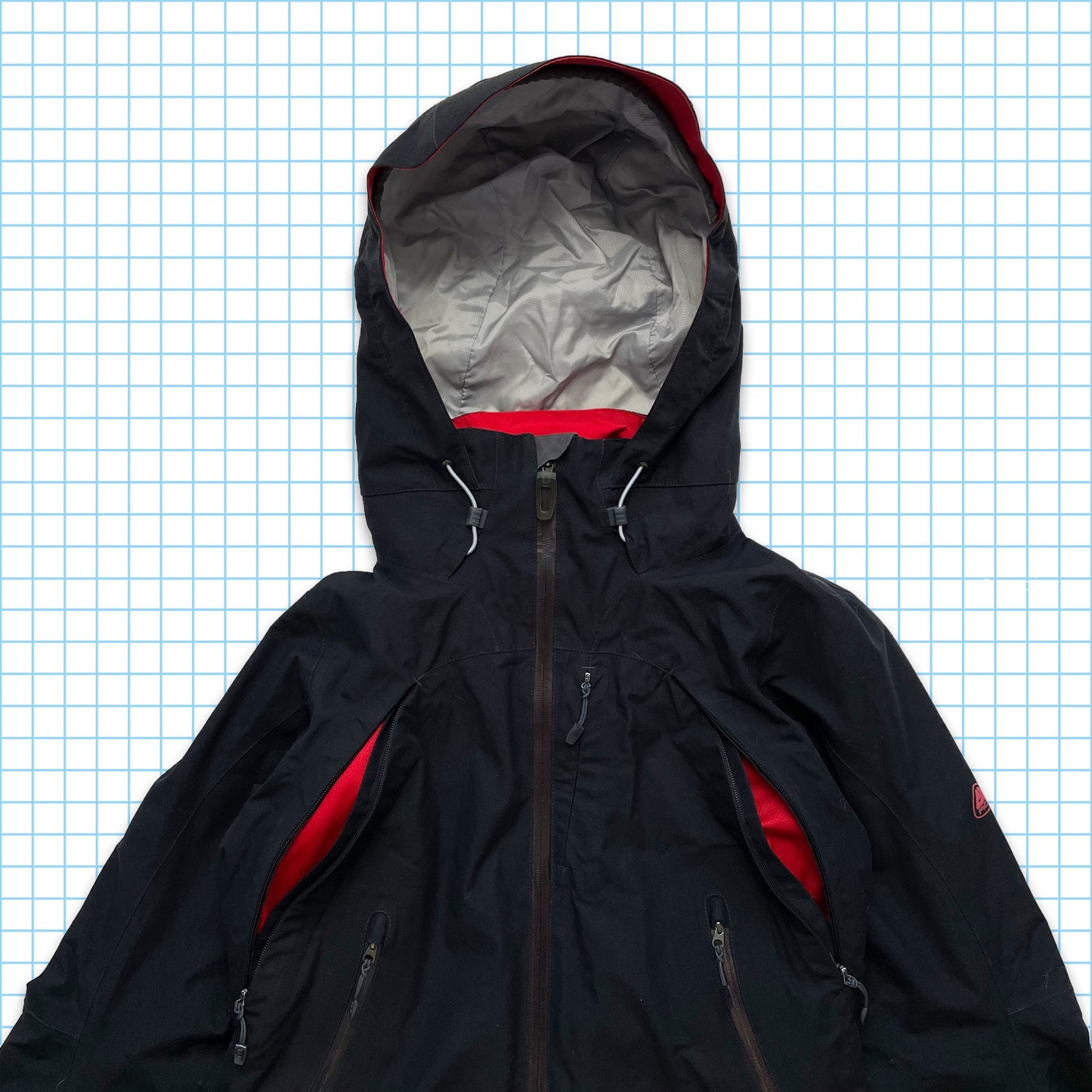Vintage Nike ACG Black/Red Gore-Tex Padded Tri Pocket Padded Jacket - Small / Medium