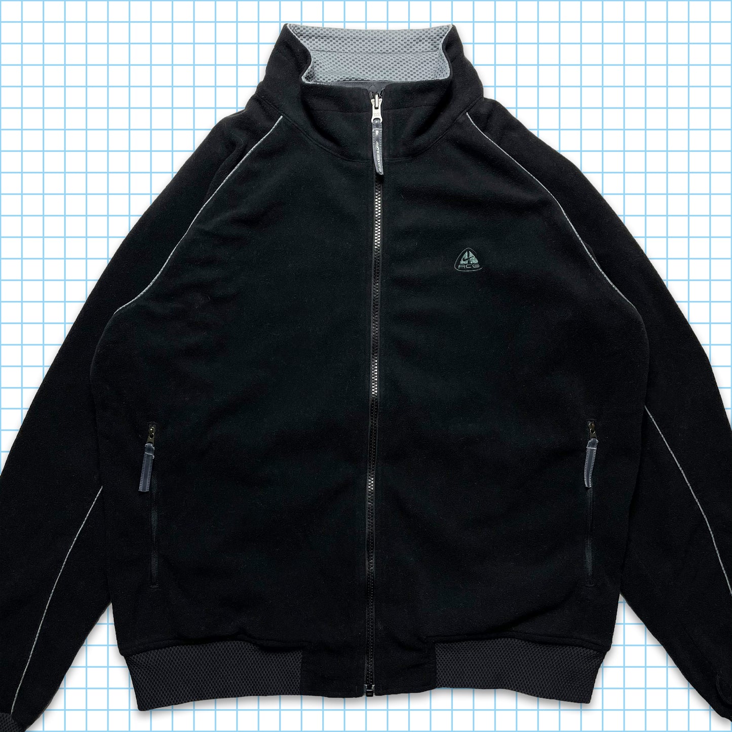 Vintage Nike ACG Black/Grey Pipped Fleece - Large / Extra Large