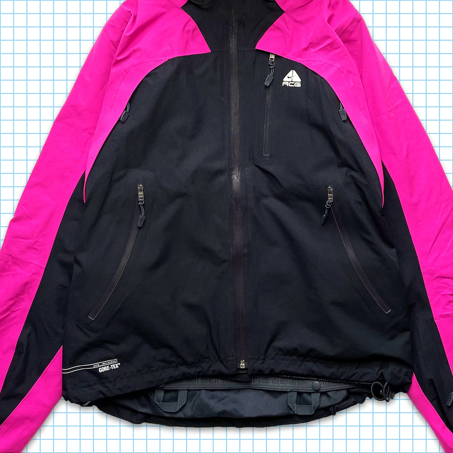 Vintage Nike ACG Black/Pink Gore-Tex Padded Tri Pocket Padded Jacket - Small / Medium