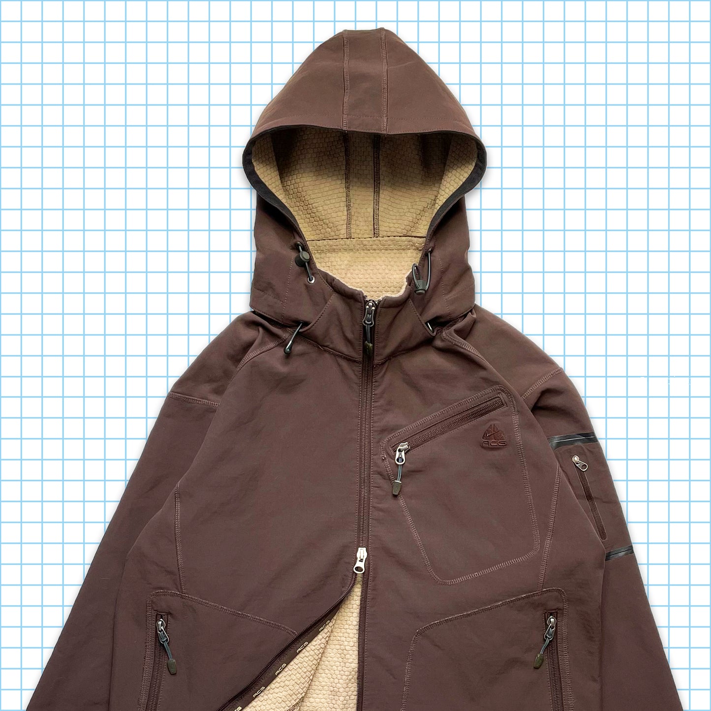Nike ACG Tri-Pocket Hooded Technical Jacket - Medium