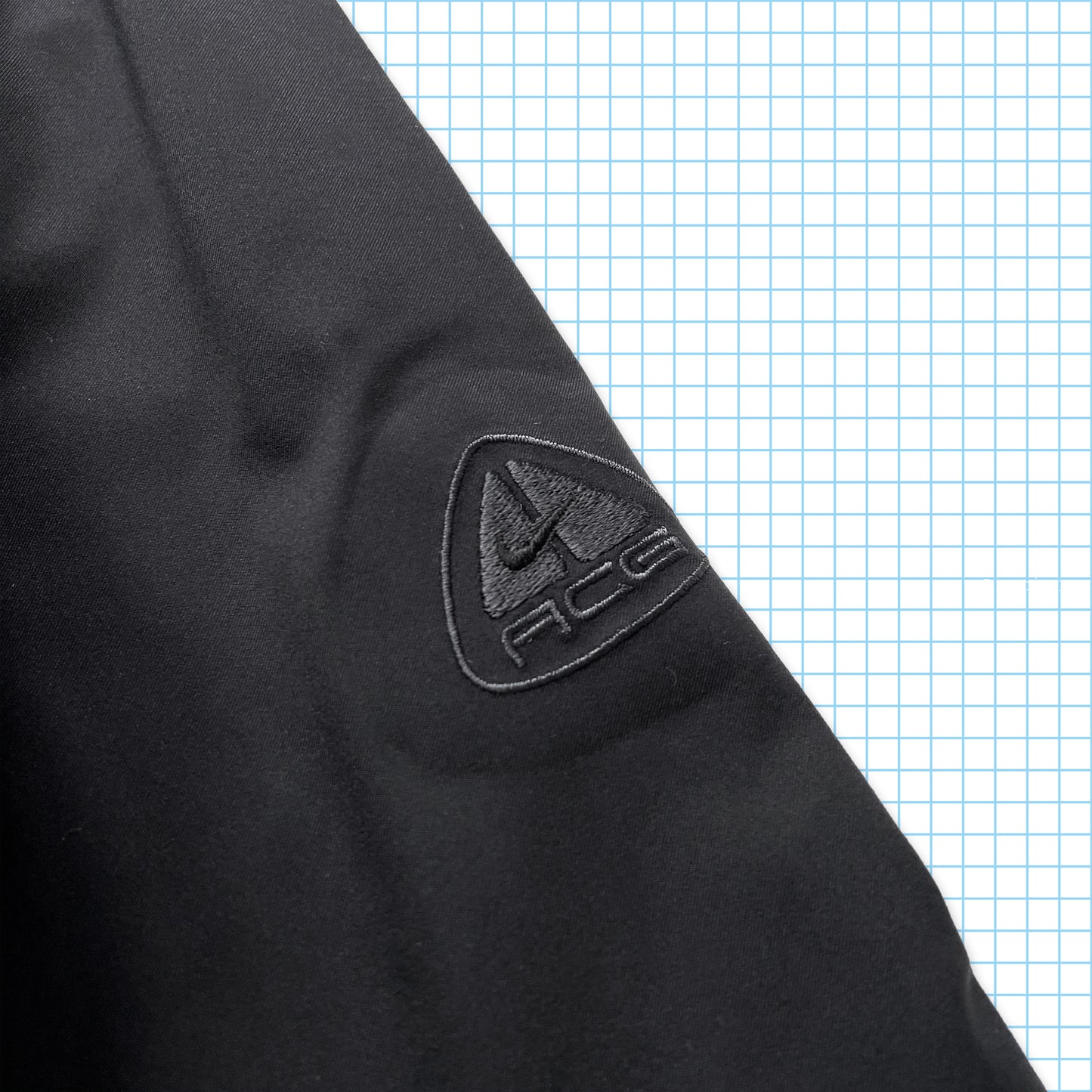 Vintage Nike ACG Gore-Tex XCR Outer Shell - Medium