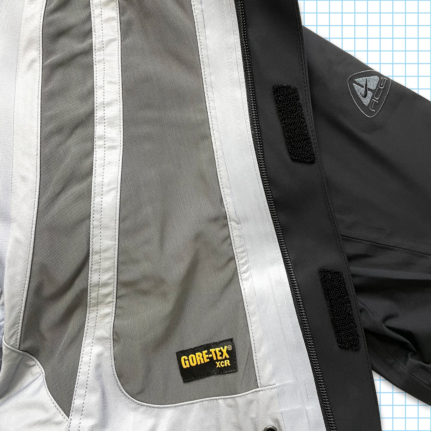 Vintage Nike ACG Gore-Tex XCR Outer Shell - Medium