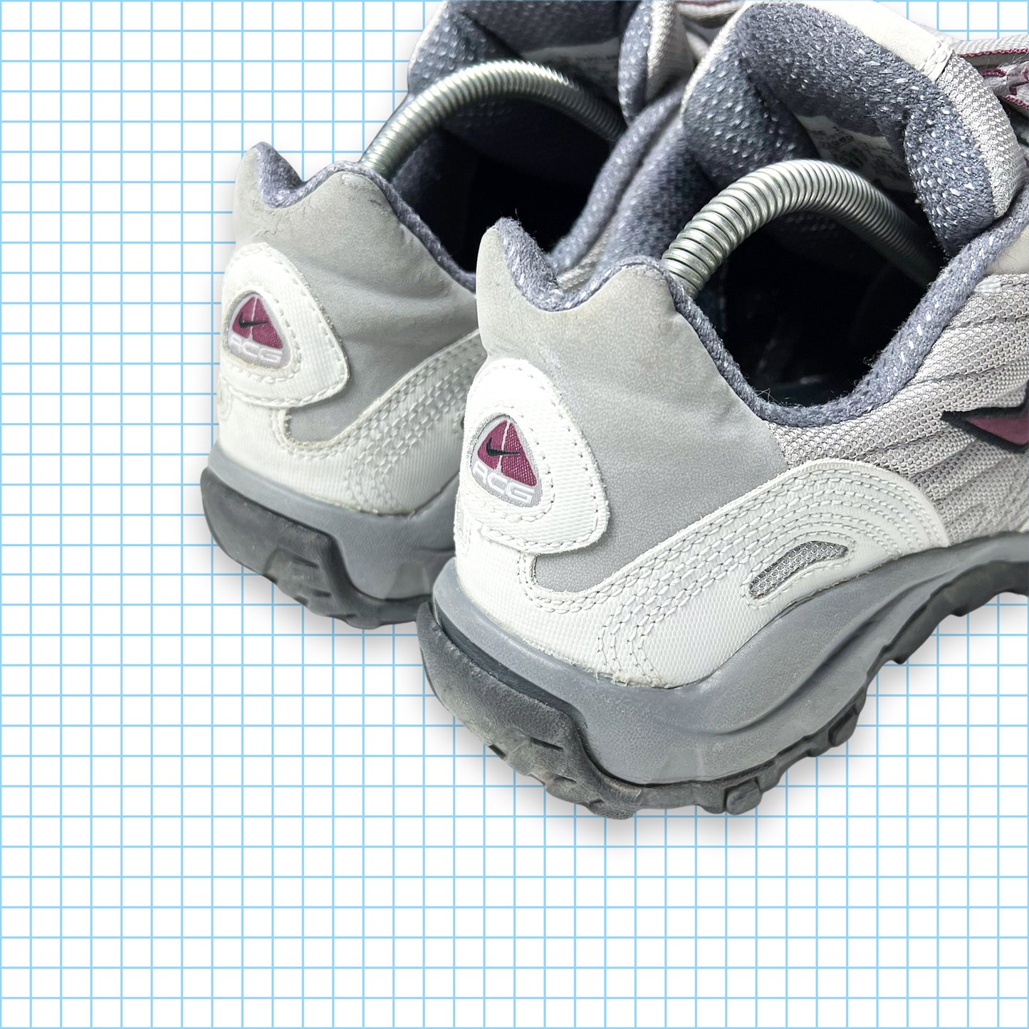 Nike ACG All-Trac 2002 - UK7 / US9.5 / EUR41