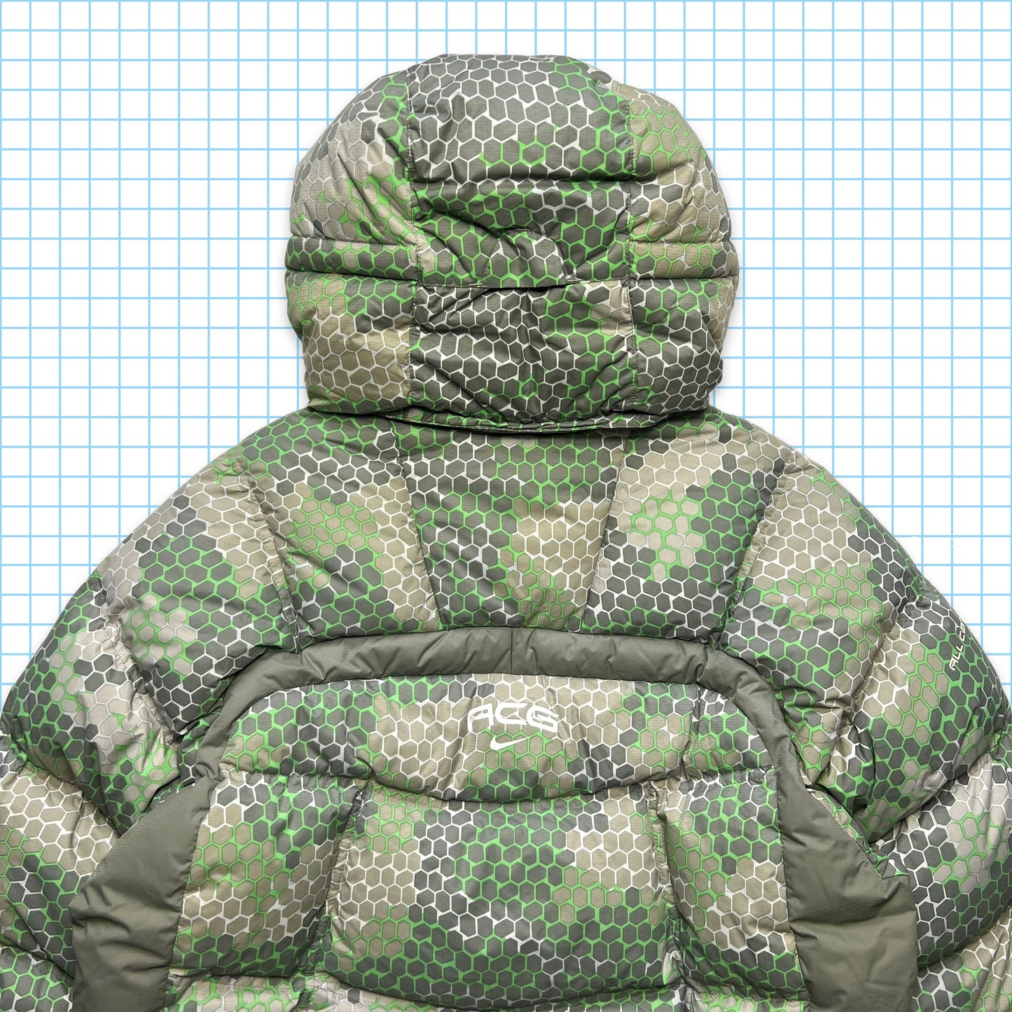 Nike ACG Reptile Hex Camo Puffer Jacket - Medium / Large