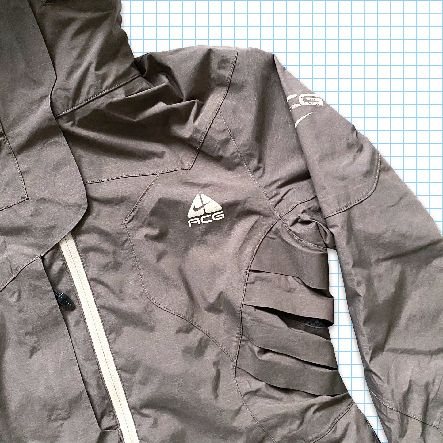 Vintage Nike ACG Ribbed Heavy Technical Padded Jacket - Small