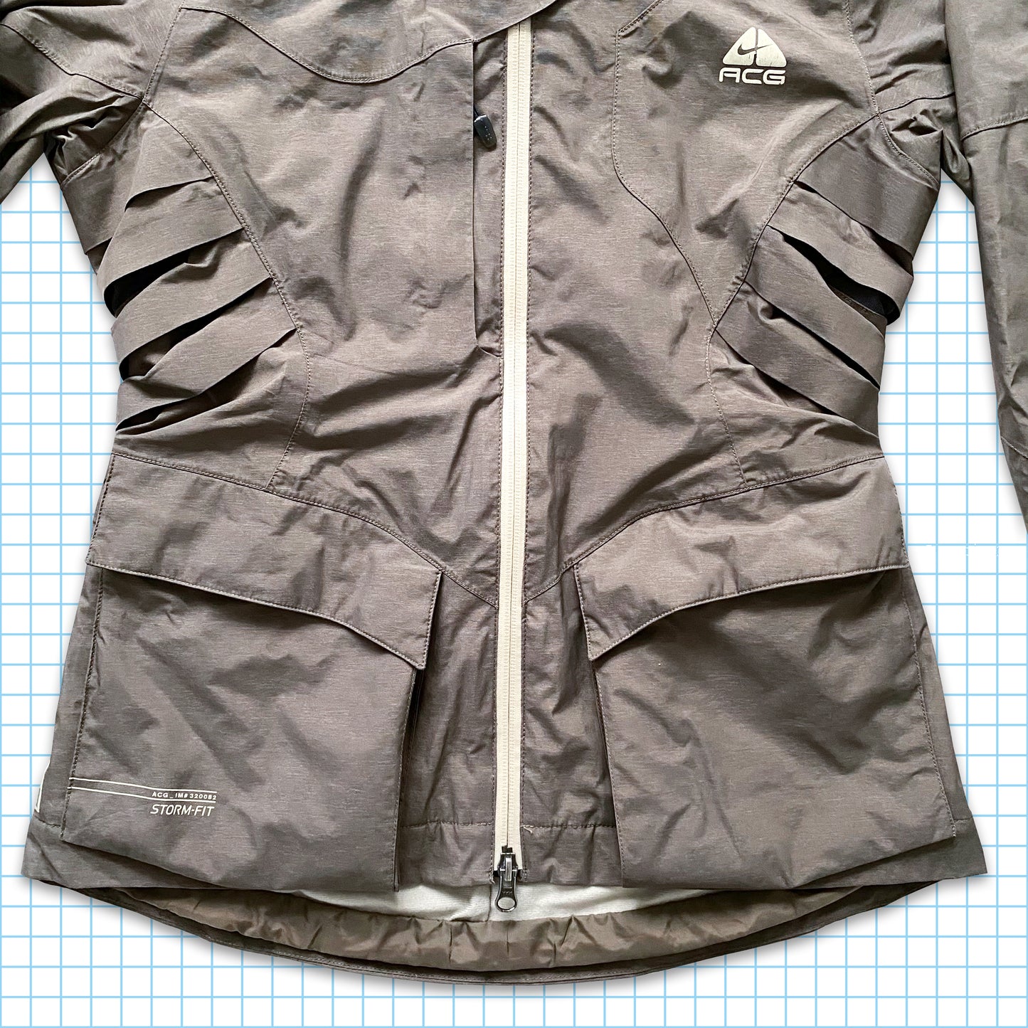 Vintage Nike ACG Ribbed Heavy Technical Padded Jacket - Small
