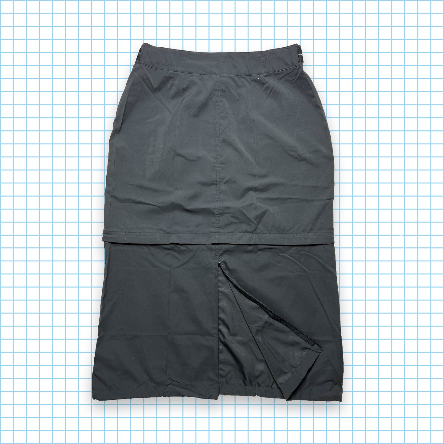 Nike ACG 2in1 Zip Off Skirt SS02' - 26" - 32" Waist
