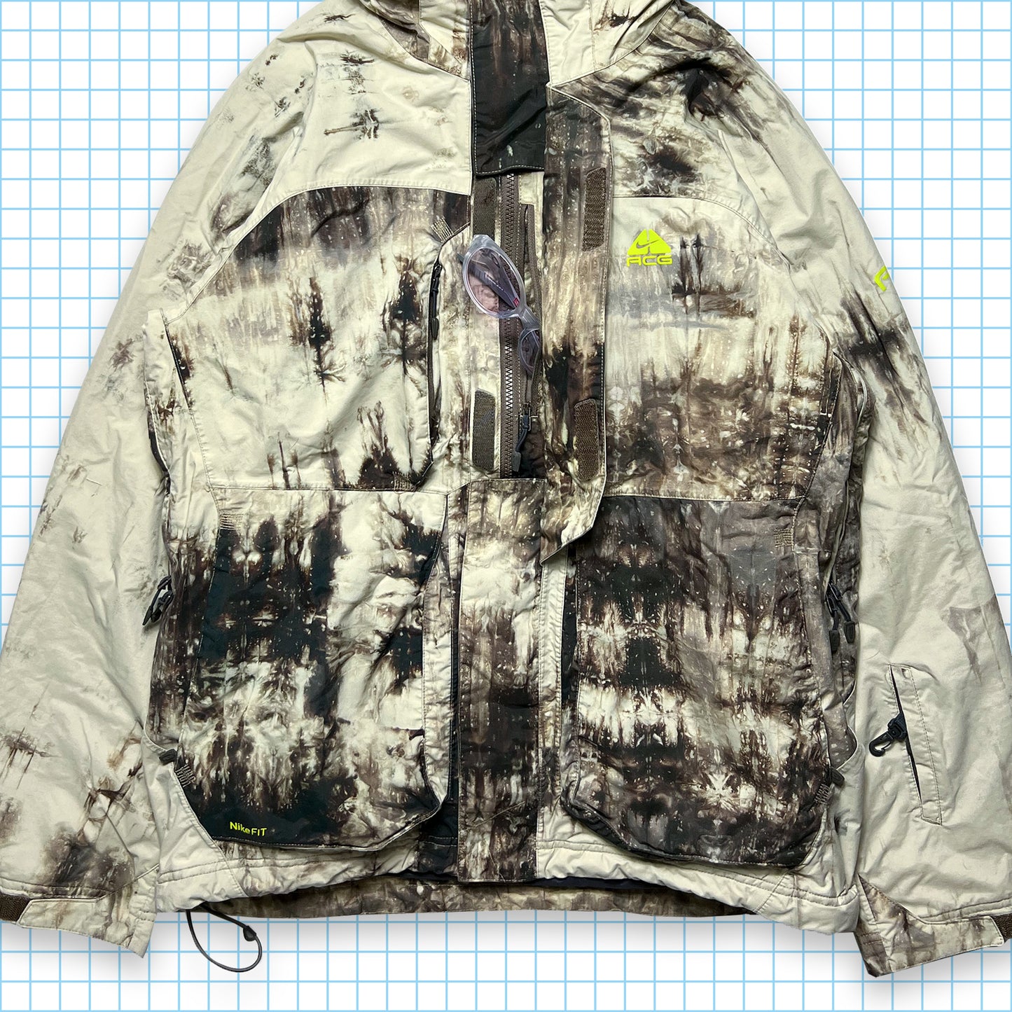 Nike ACG Bleached Multi Pocket Jacket - Medium / Large