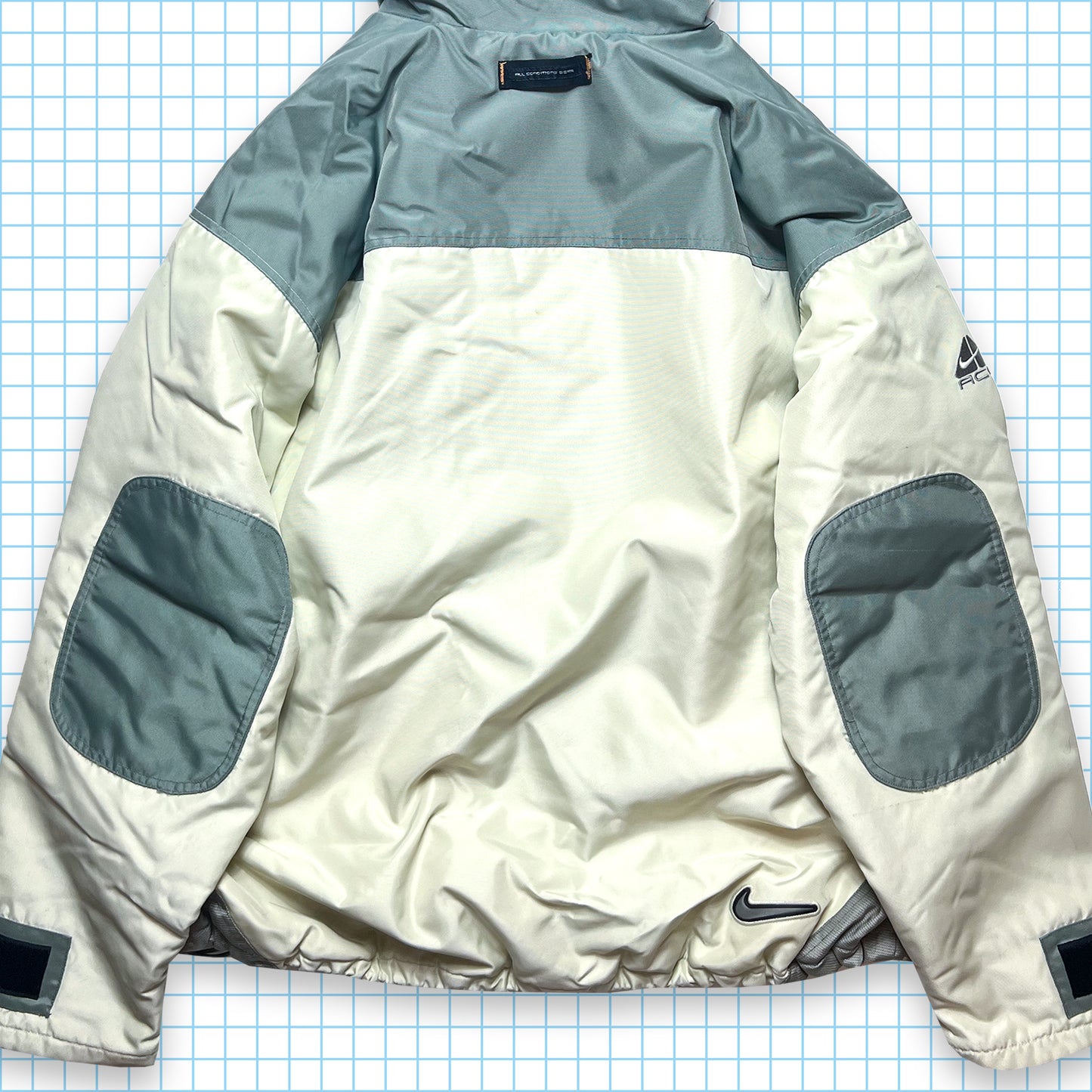 Nike ACG Heavy Duty Storm-Fit Half-Zip Waterproof Pullover - Extra Large