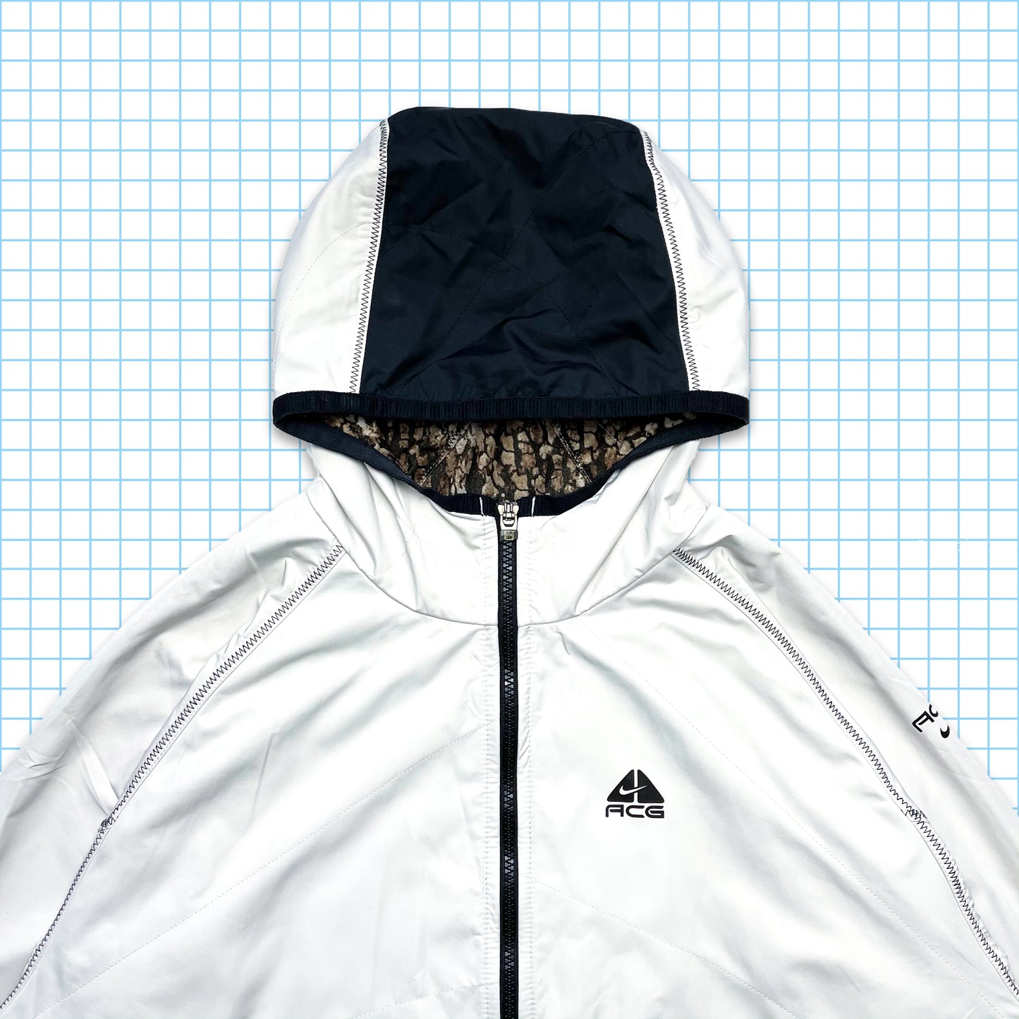 Vintage Nike ACG Lightweight Padded Jacket - Large