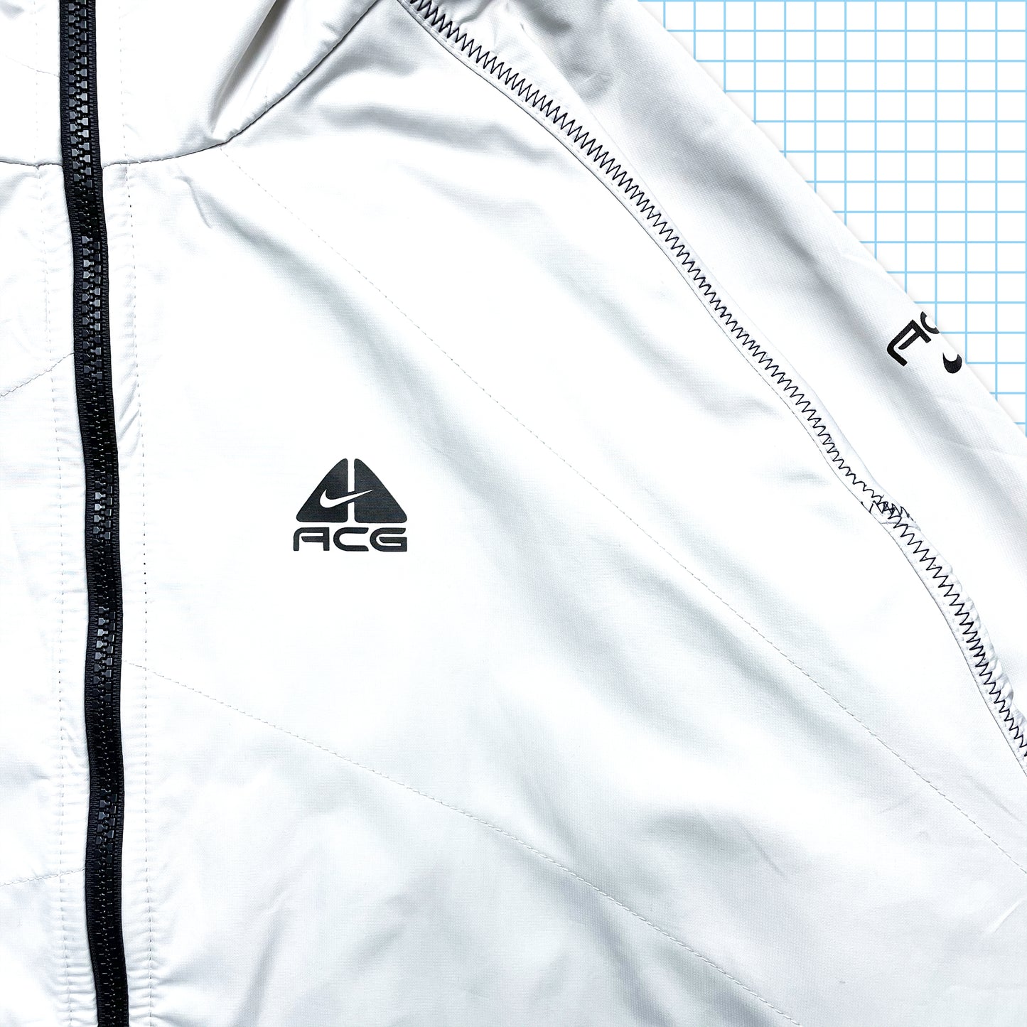 Vintage Nike ACG Lightweight Padded Jacket - Large