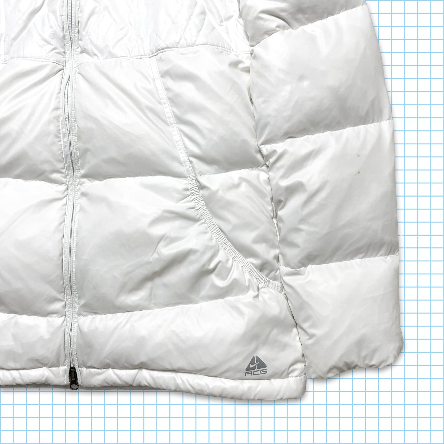 Vintage Nike ACG Cocaine White Puffer - Medium / Large