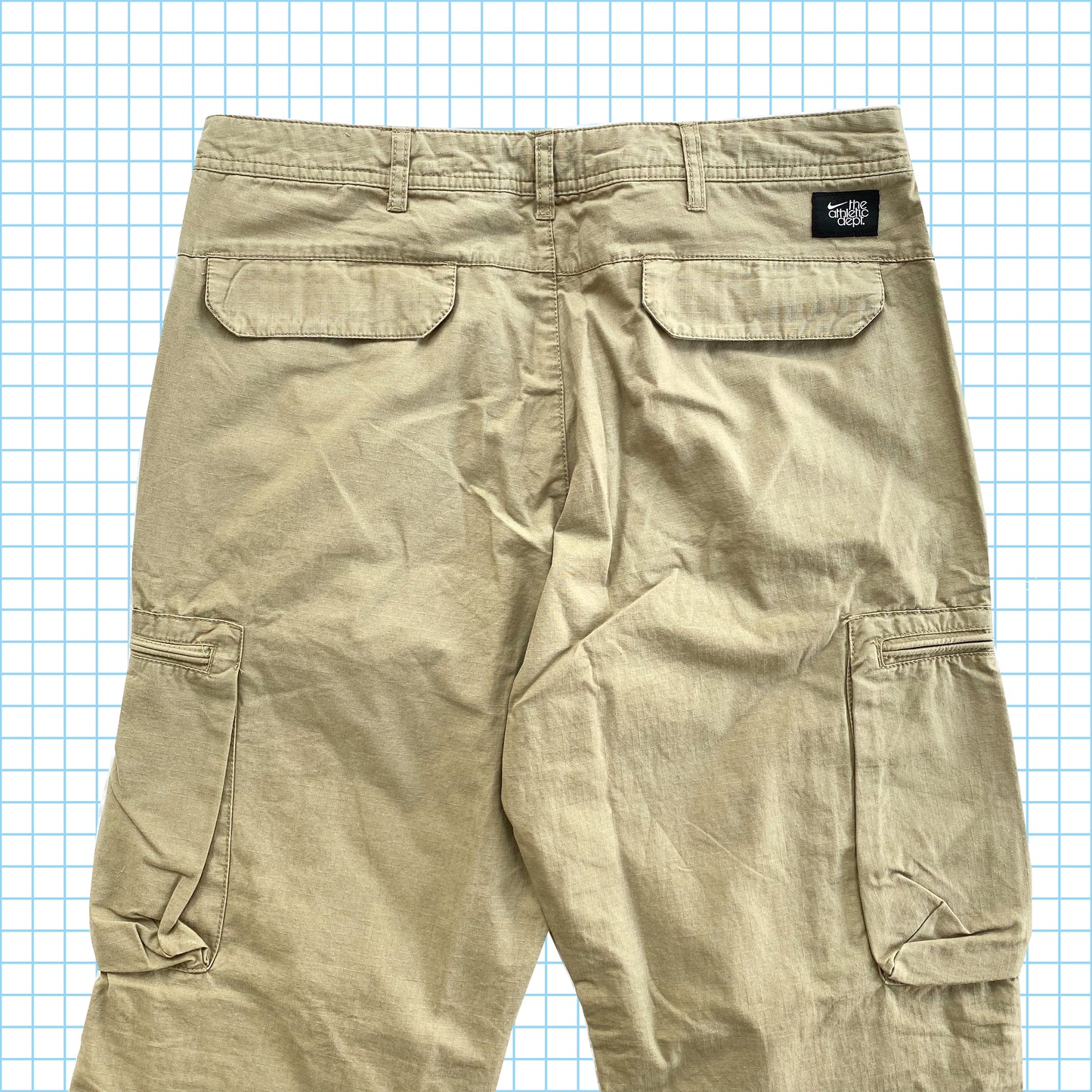 Nike Pantalon cargo multi-poches - Moyen