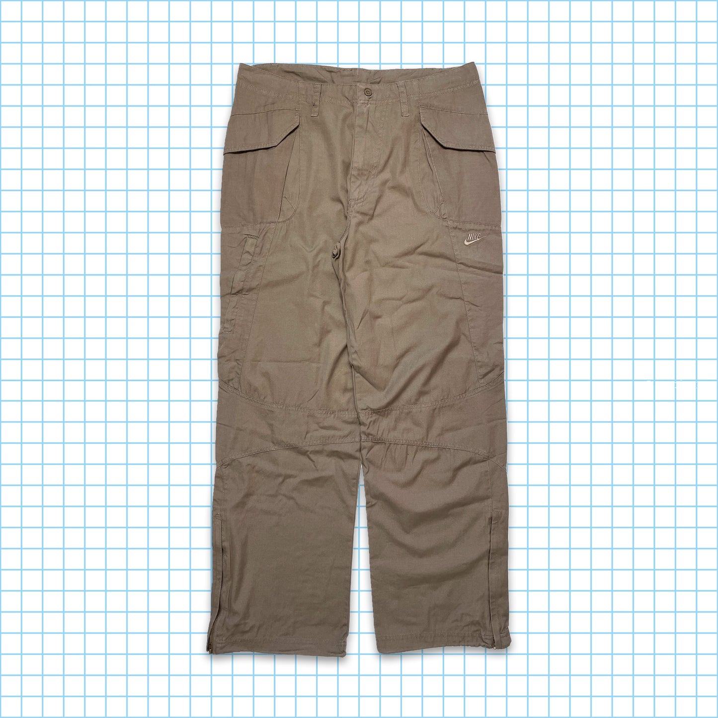 Vintage Nike Multi Pocket Tonal Cargo Pant - Large & Extra Large