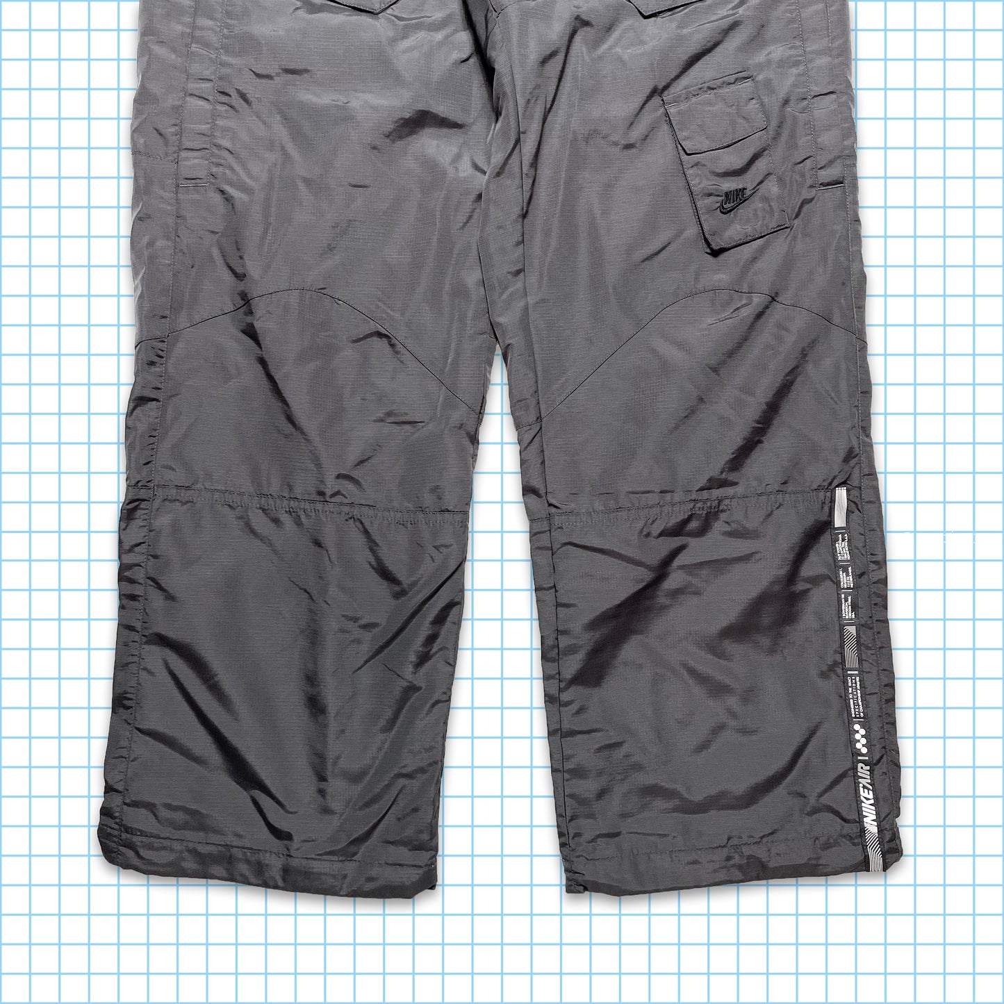 vintage Nike Front Tri-Pocket Nylon Shimmer Cargos - Taille 34 » / 36 »