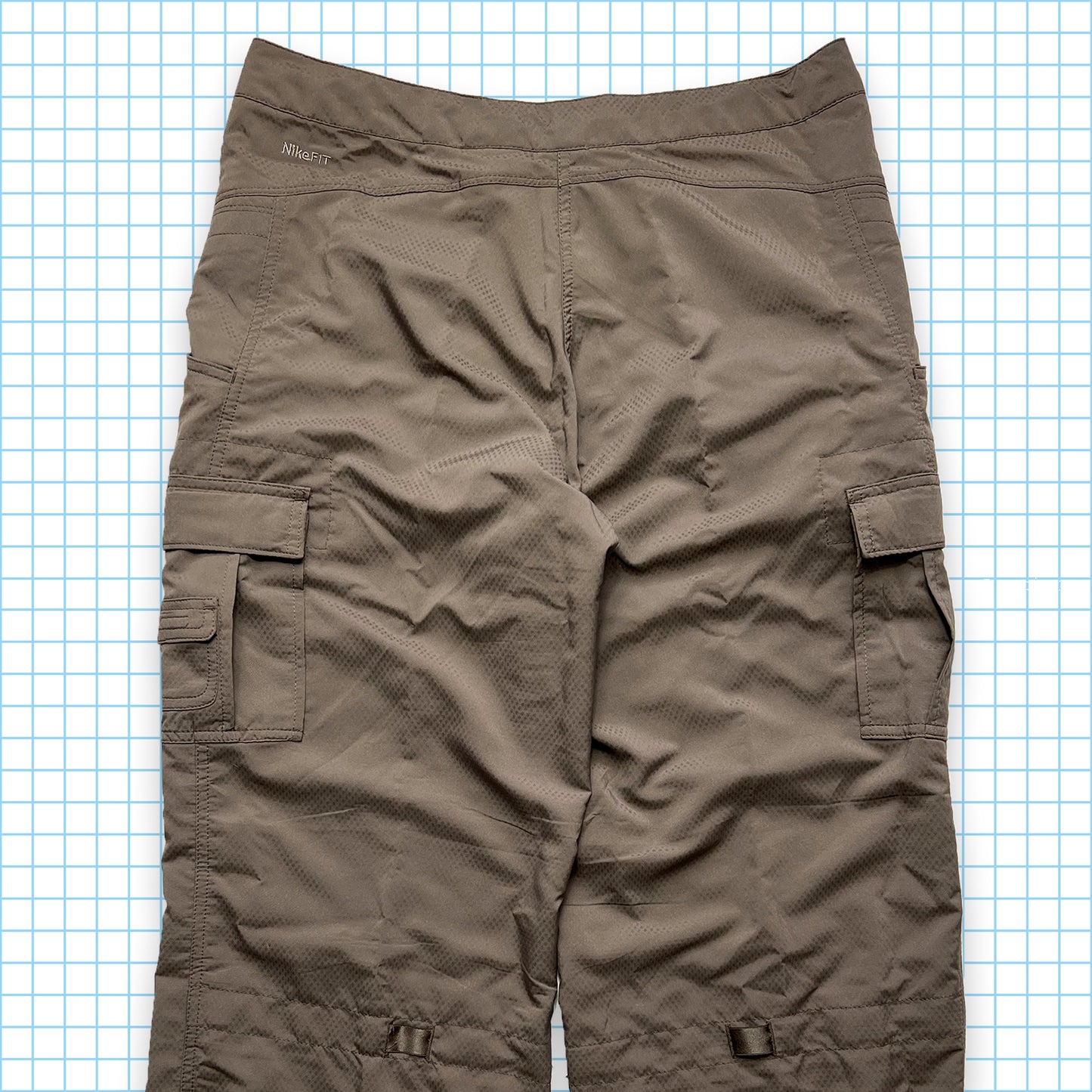 Nike Multi Pocket Baggy Nylon Cargo Pant - Multiple Sizes