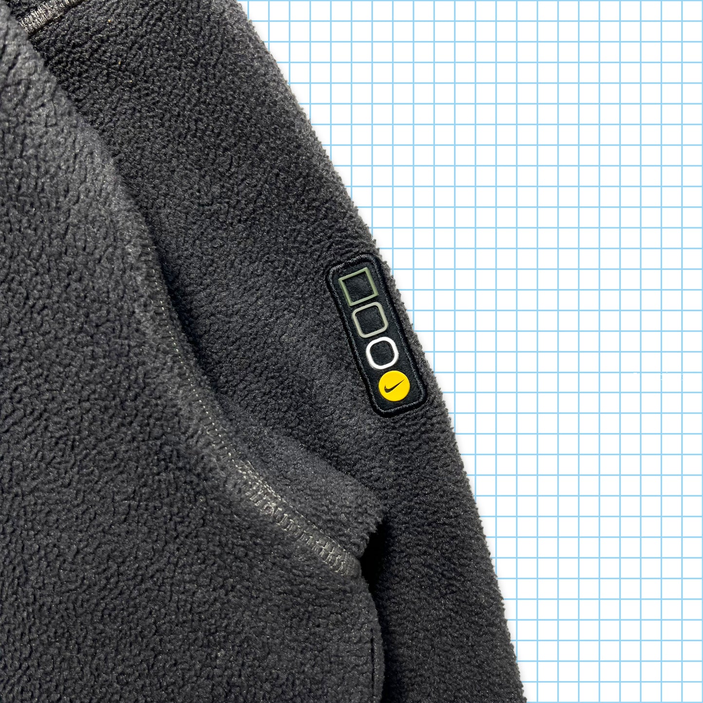 Nike Fleece/Nylon Panelled Grey Quarter Zip - Small / Medium