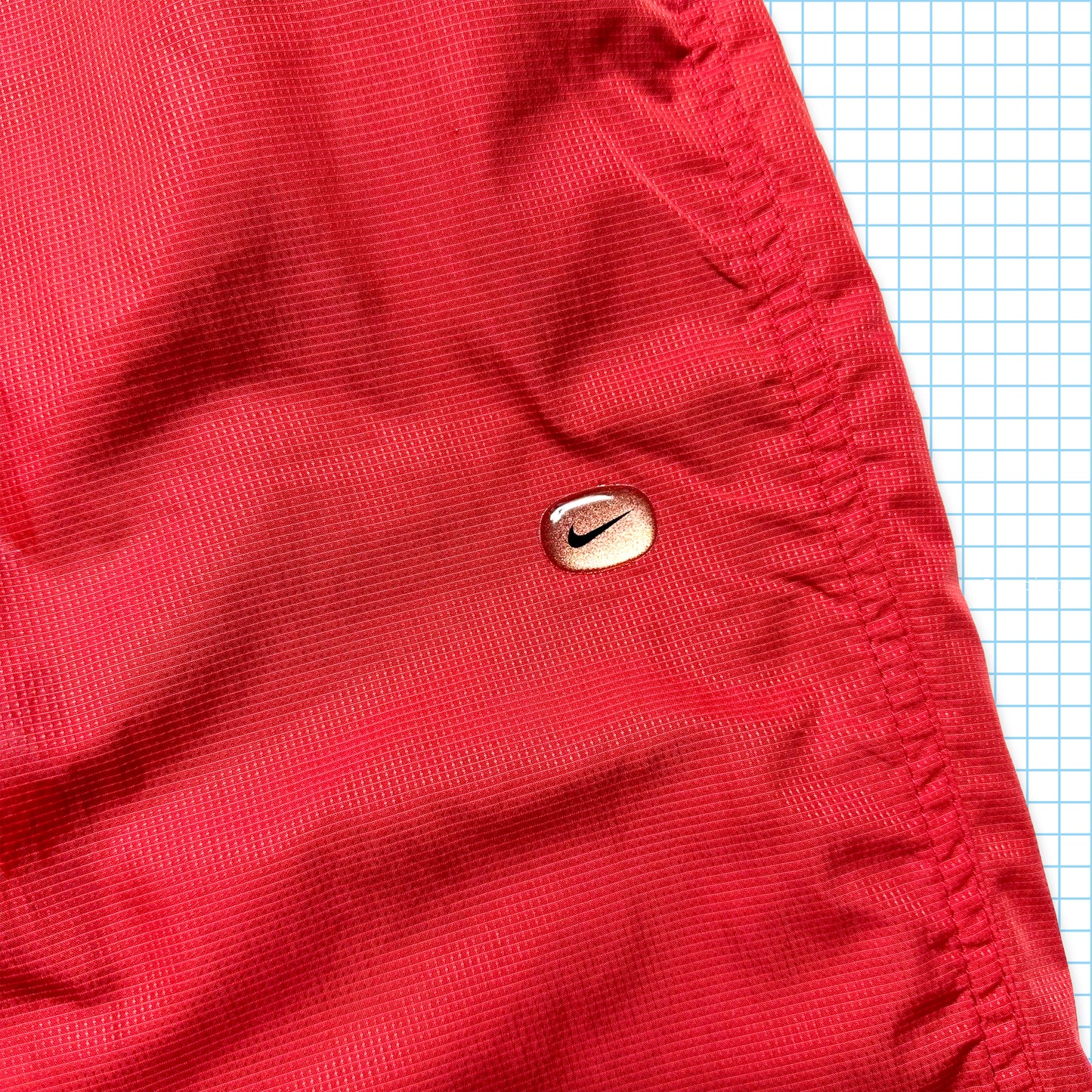 Nike SPRTSDLX Pantalon de survêtement à panneaux rouges - Taille 32-36"