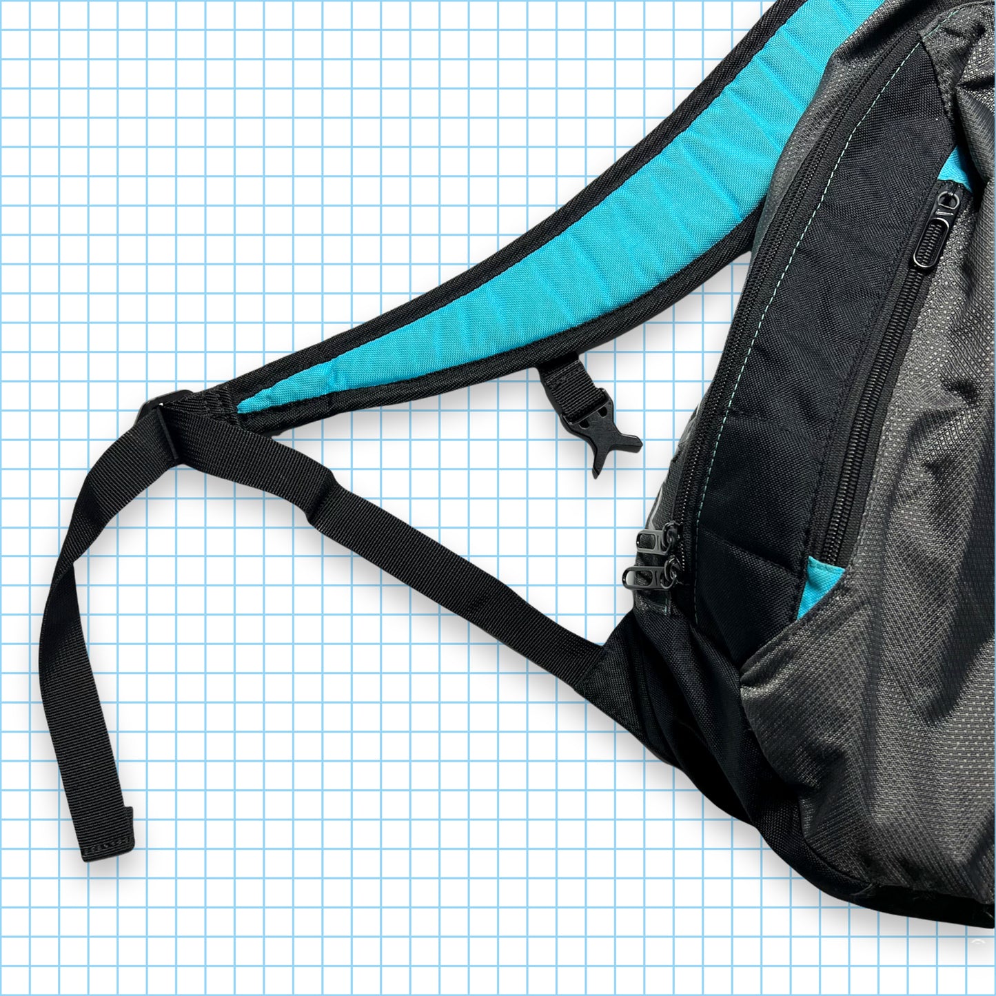 Vintage Nike Marina Blue/Grey/Black Tri-Harness Bag