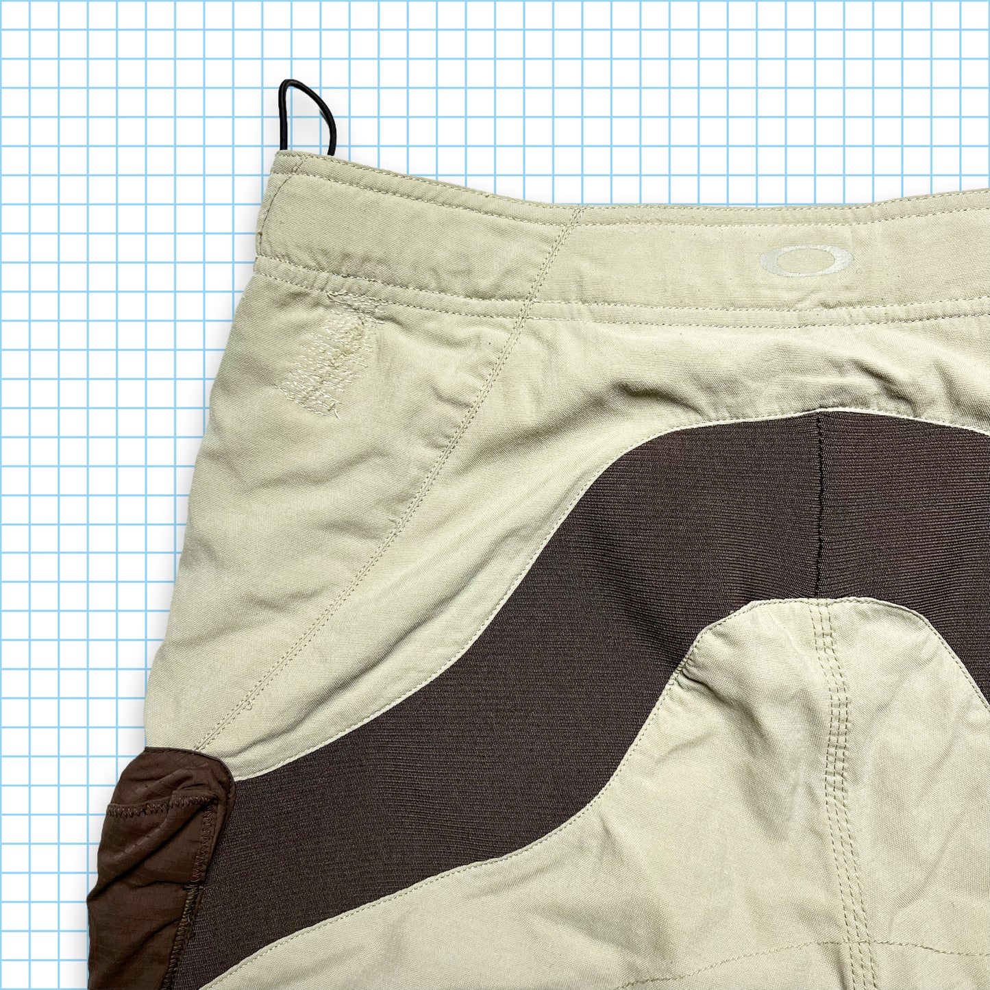 Oakley Beige/Brown Multi Pocket Technical Shorts - 34-36" Waist