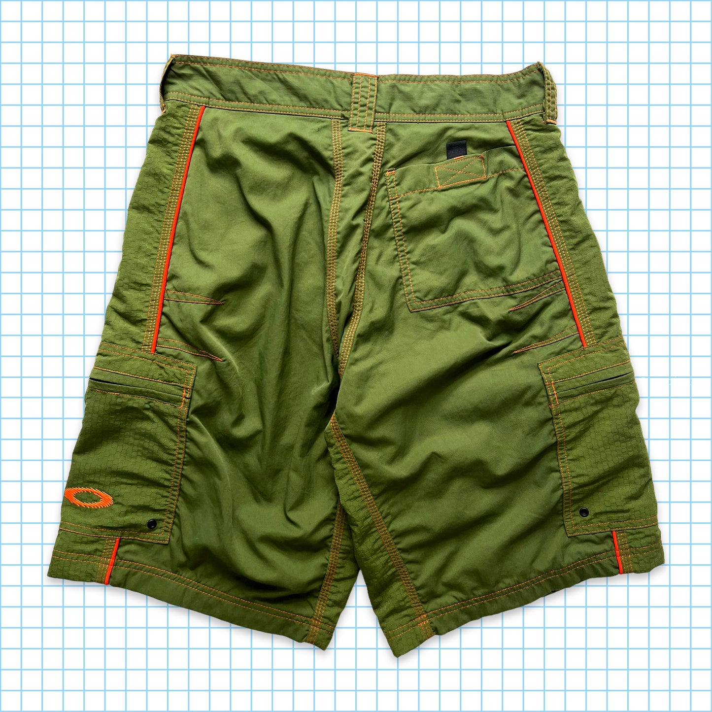Oakley Deep Green Cargo Shorts - Small