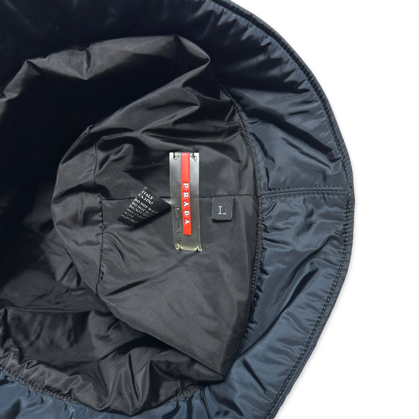 Chapeau bob en nylon noir jais Prada Sport