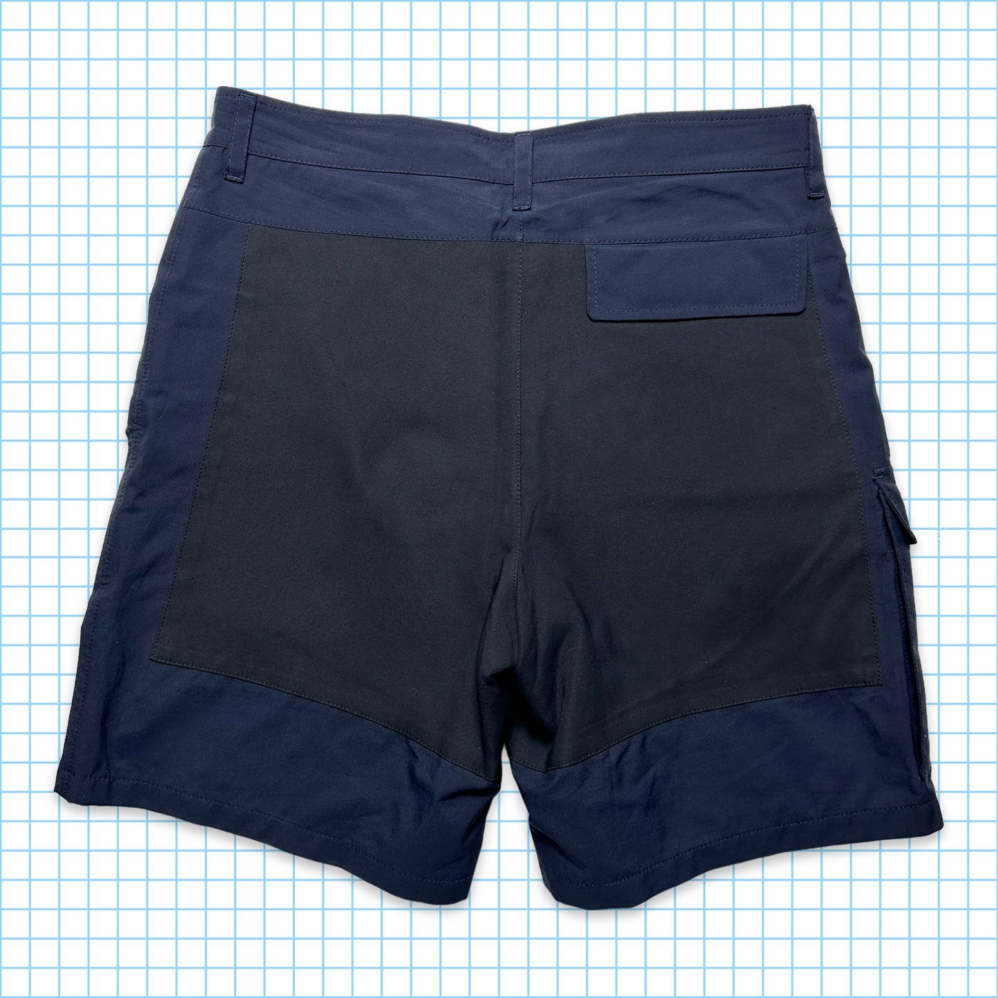 Prada Luna Rossa Challenge 2003 Waterproof Panelled Shorts - 32" Waist