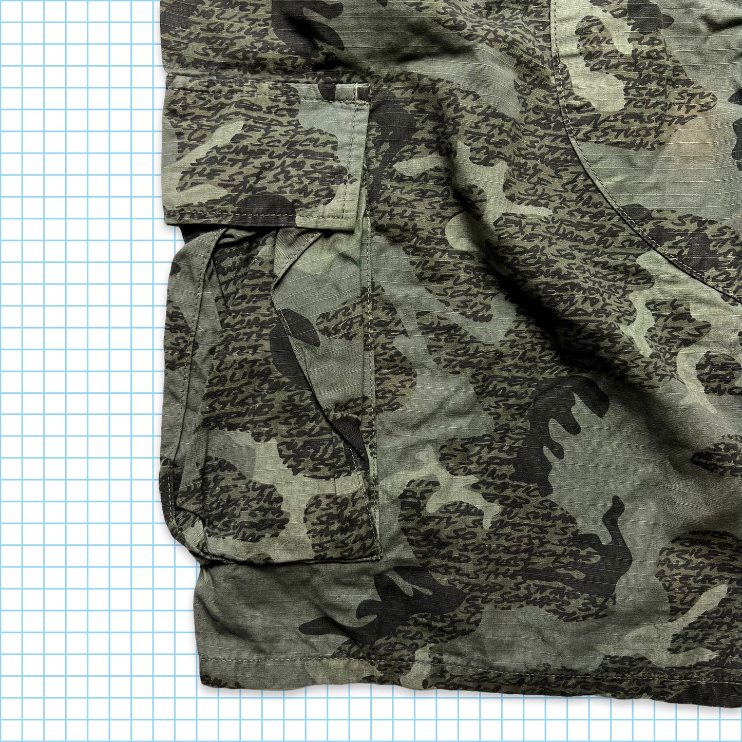 Stüssy x Futura Cargo Shorts - 32-36" Waist