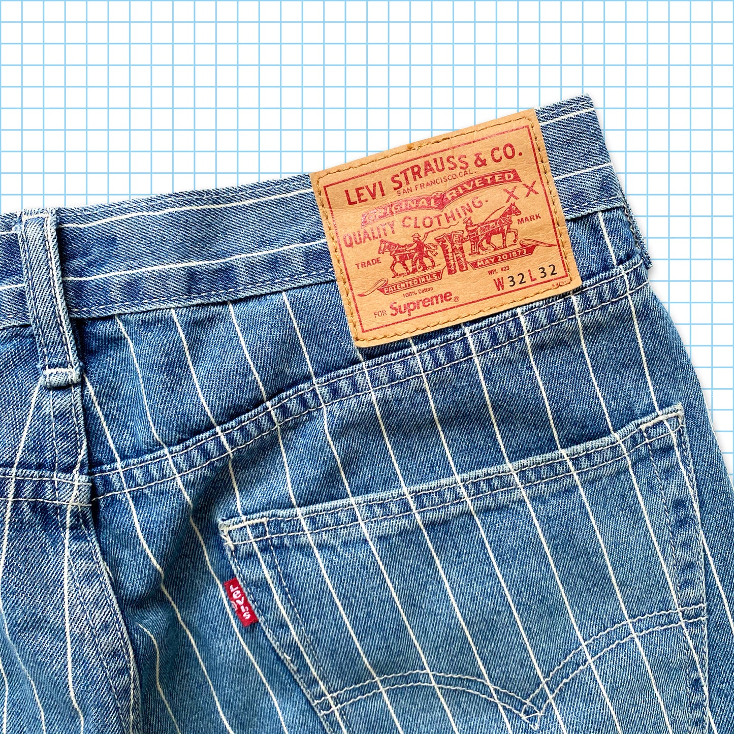 Levi's x Supreme Pin Stripe Denim délavé - Taille 32"