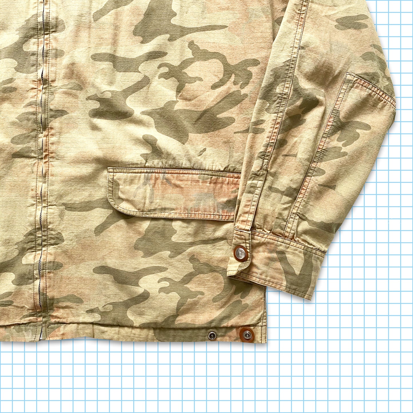 Early 90’s Camo Thermochromatic Ice Jacket - Large / Extra Large