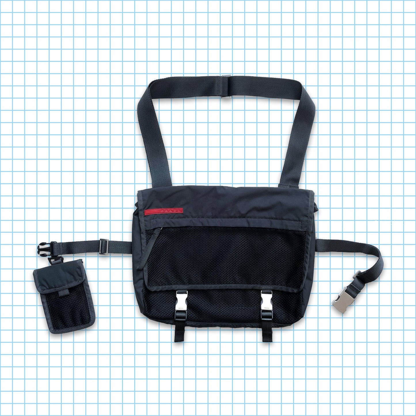Prada Sport Sac latéral/pochette de ceinture en maille gris foncé avec poche avant