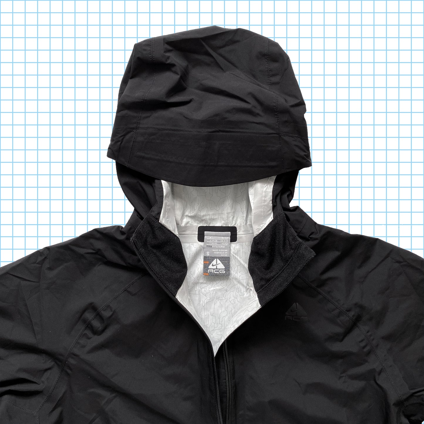 Nike ACG Tonal Black Waterproof Half Zip - Small