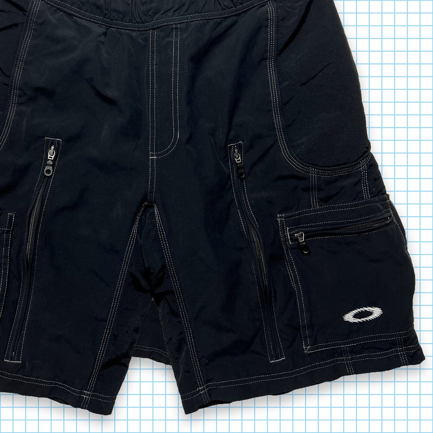 Oakley Multi Pocket Technical Cargo Shorts - Large / Extra Large