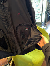 Charger l&#39;image dans la galerie, Early 2000’s Tumi Multi Compartment Stash Pocket Travel Jacket - Medium