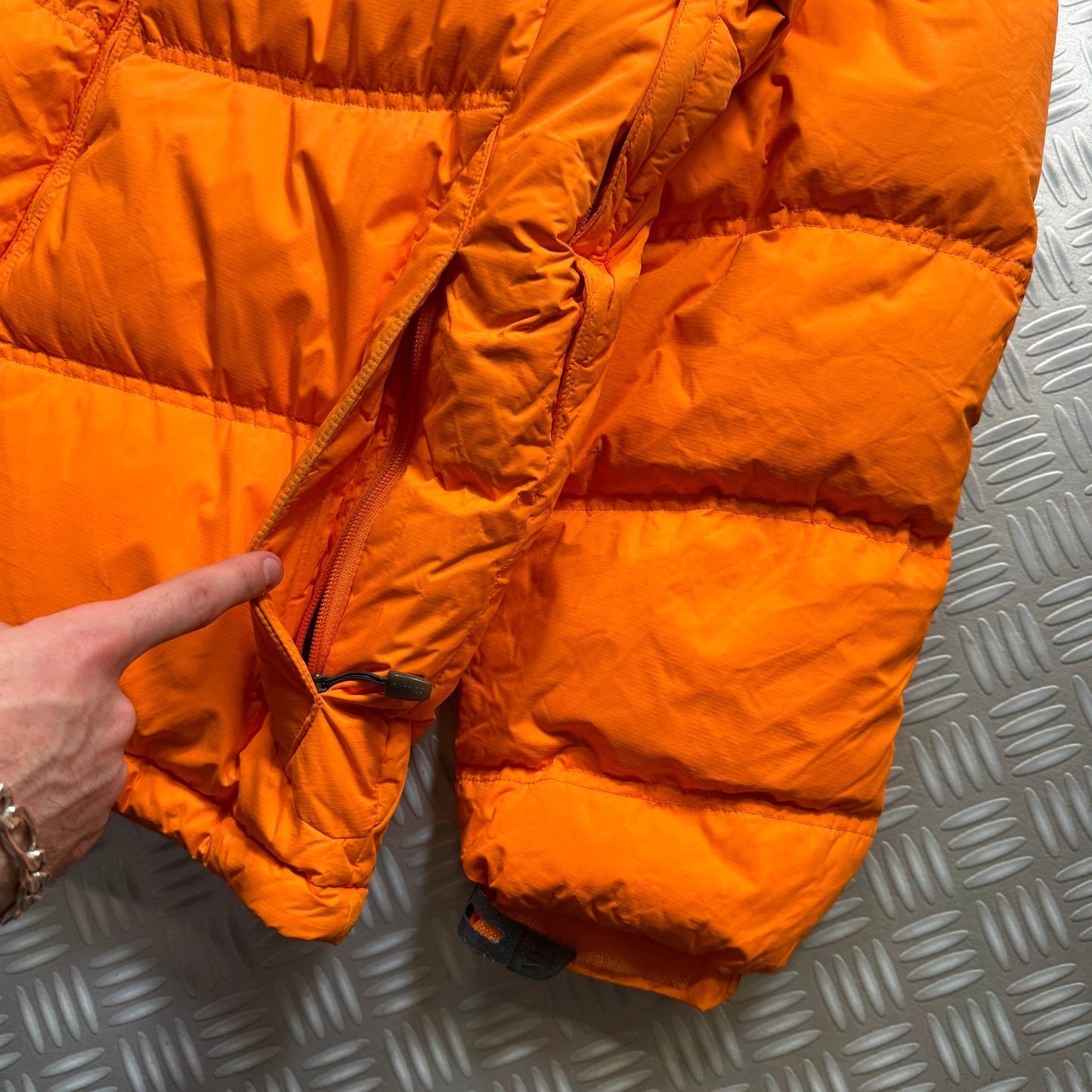 Early 2000’s Nike ACG Orange Puffer Jacket - Large / Extra Large