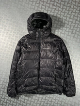 Load image into Gallery viewer, Mont Bell Jet Black Puffer Jacket