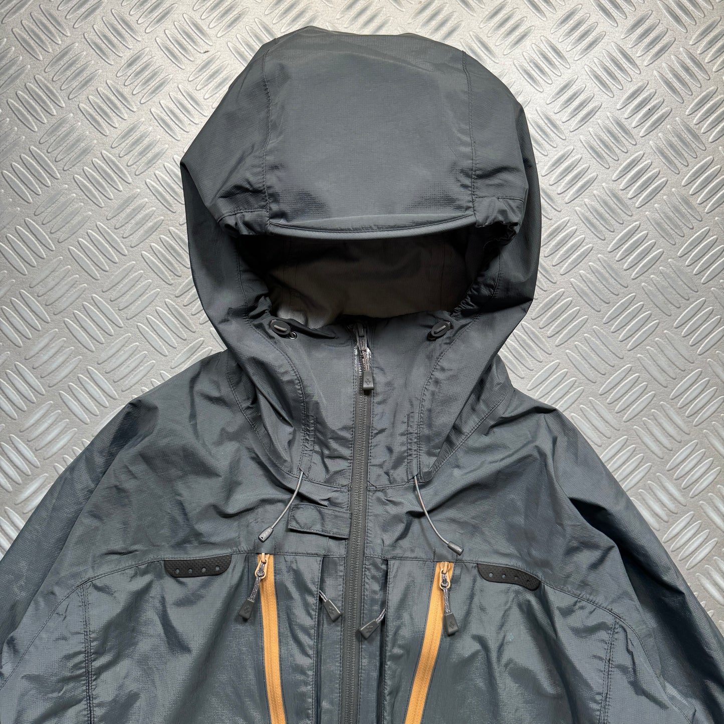 Early 2000’s Montbell Taped Seam Multi Pocket Shell Jacket - Medium / Large