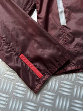 Carica l&#39;immagine nel visualizzatore di Gallery, SS00’ Prada Sport 3M Burgundy Hooded Nylon Jacket