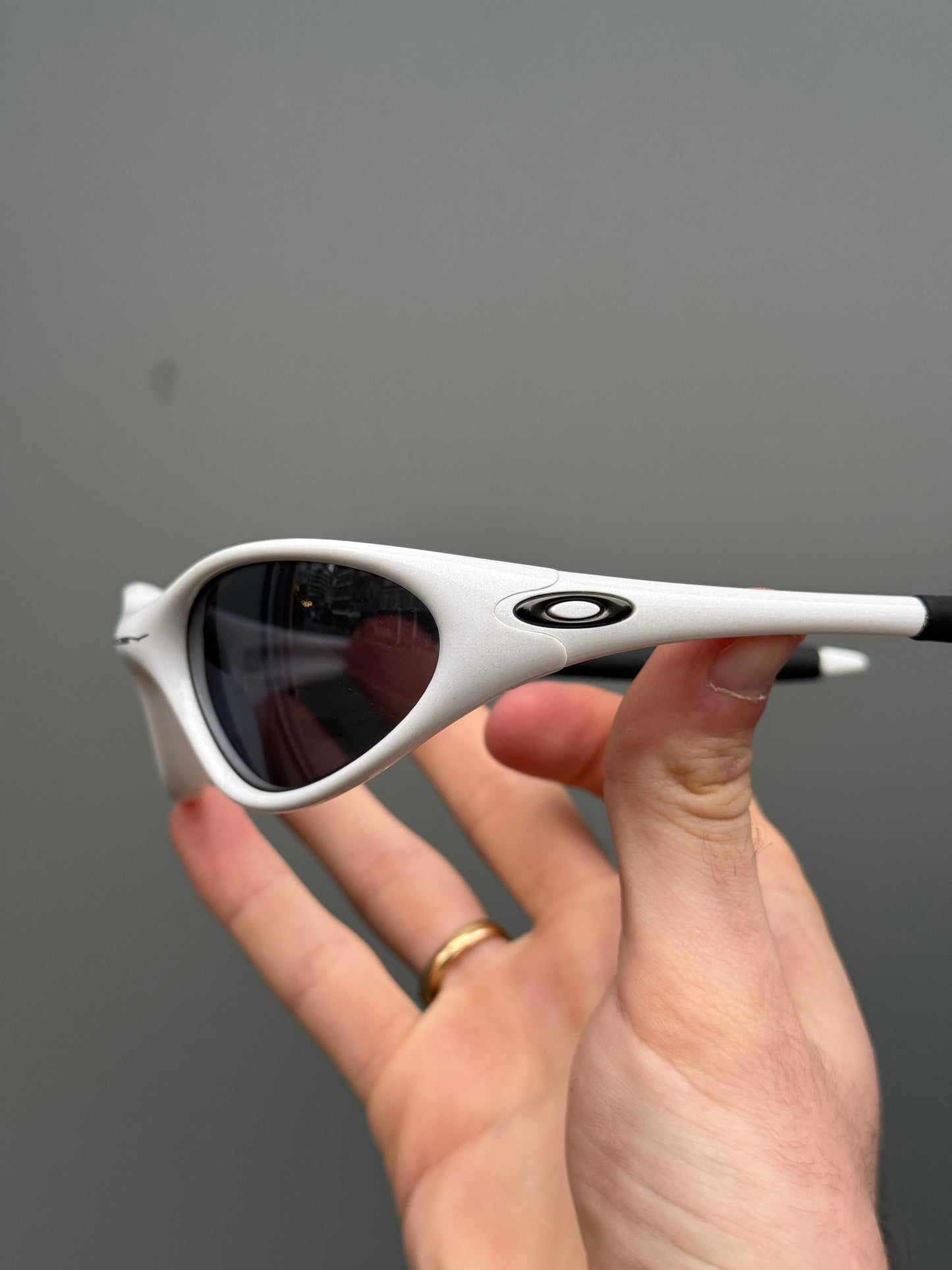 1990’s Oakley Minute Pure White Sunglasses