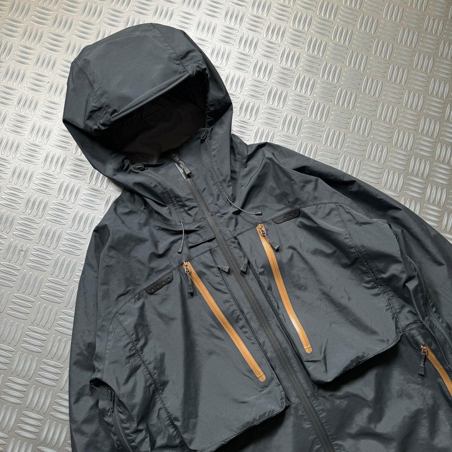 Early 2000’s Montbell Taped Seam Multi Pocket Shell Jacket - Medium / Large