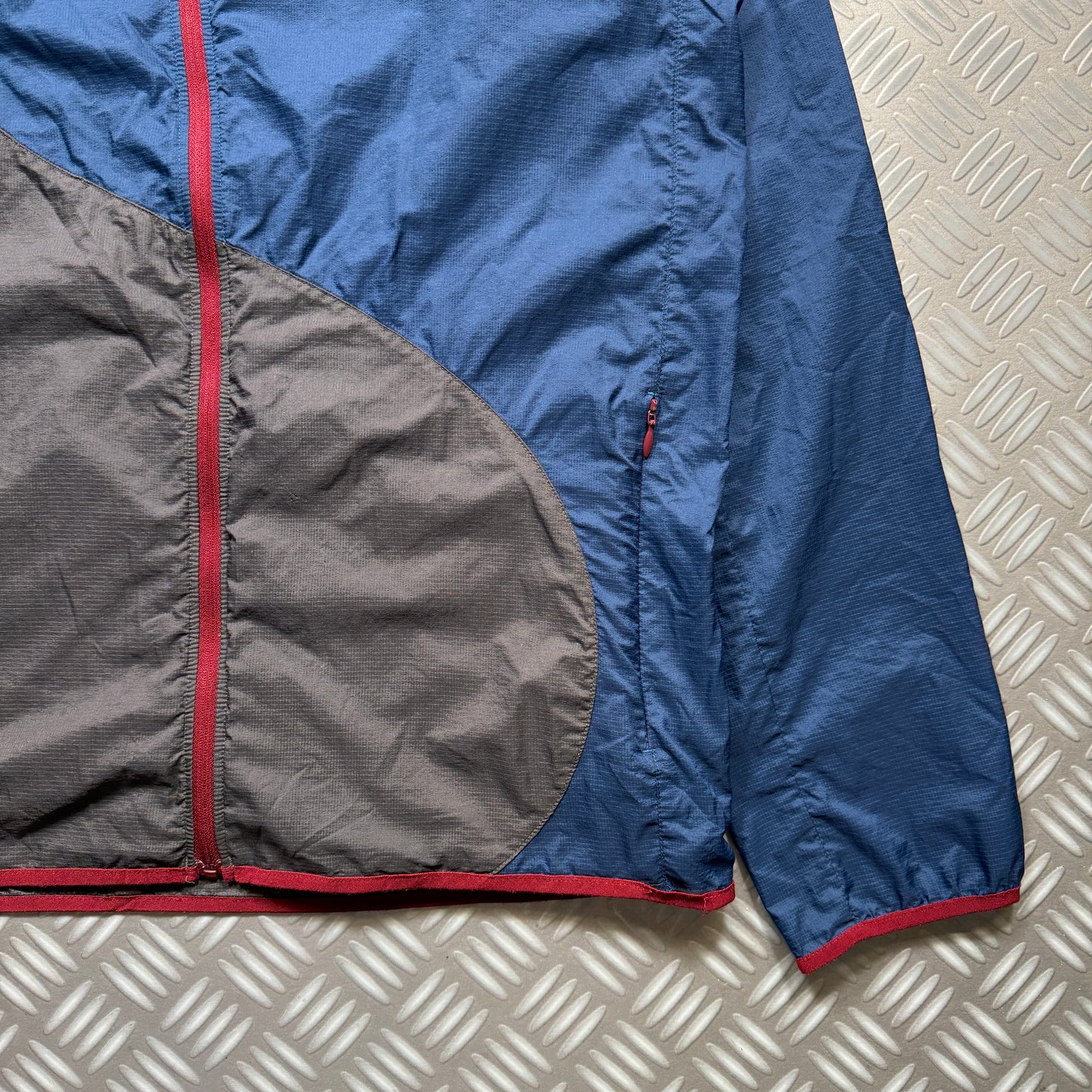 Nike x Undercover Gyakusou Curved Panel Running Jacket - Medium / Large