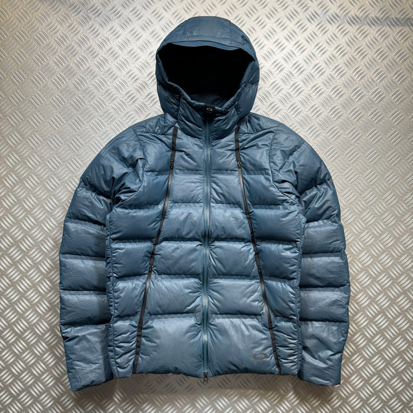 Early 2000’s Oakley Software Durable Multi Pocket Padded Jacket - Large / Extra Large