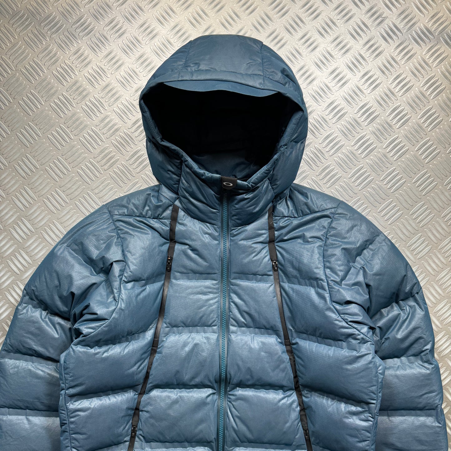 Early 2000’s Oakley Software Durable Multi Pocket Padded Jacket - Large / Extra Large