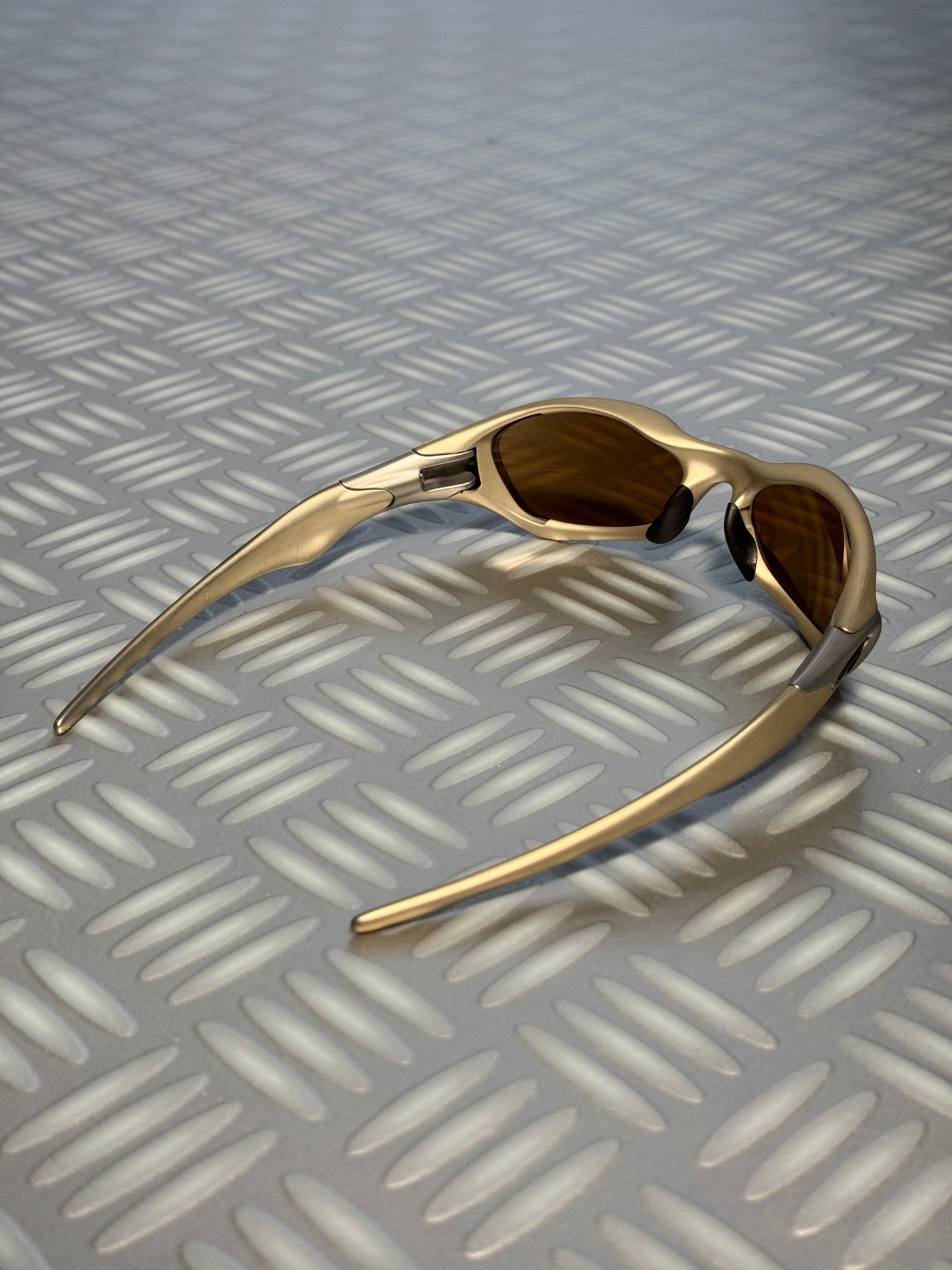 Early 2000’s Oakley Valve 1.0 Sunglasses