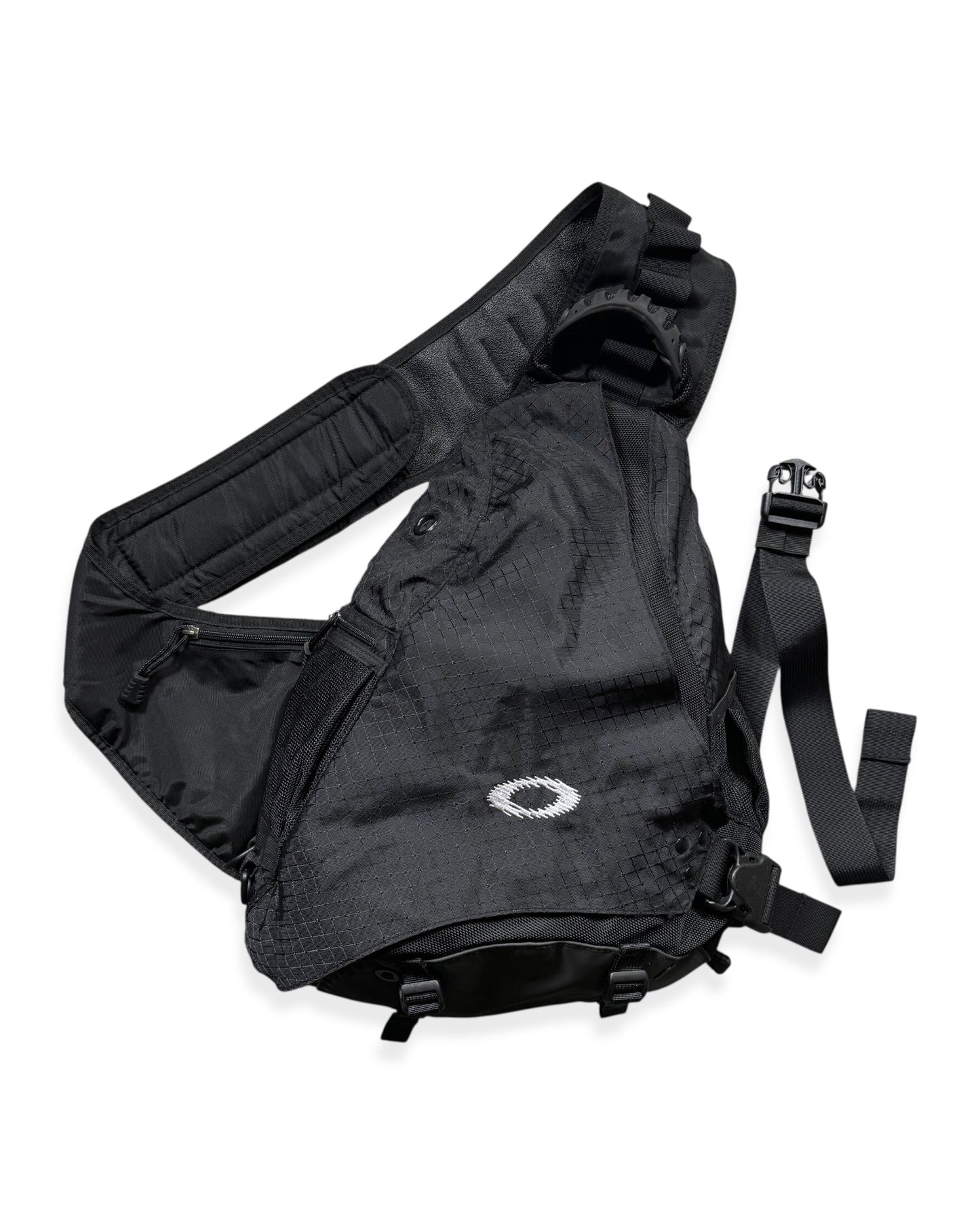 Early 2000's Oakley Jet Black Sandbag Sling